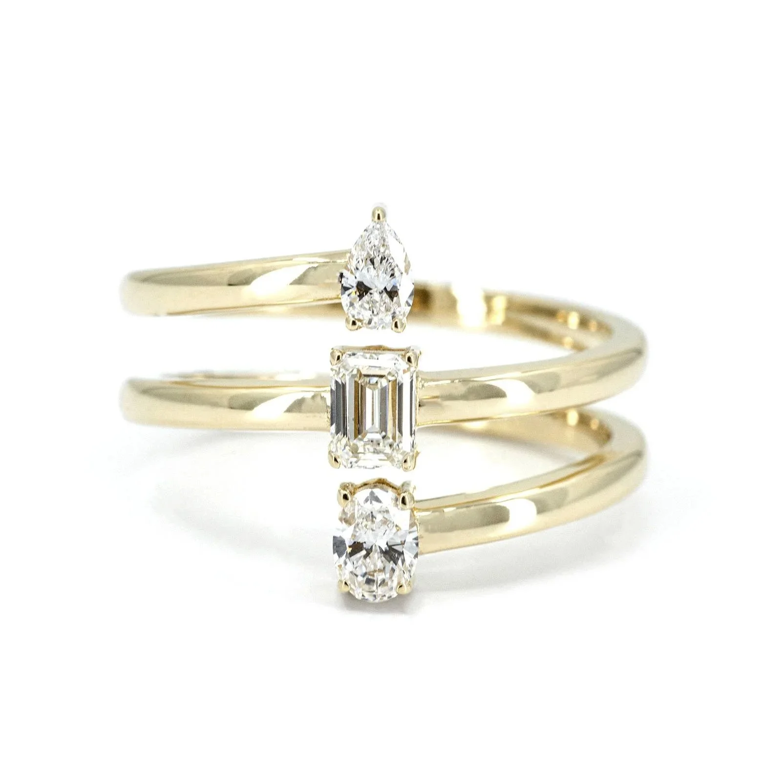 Trio Aura Crossover Ring