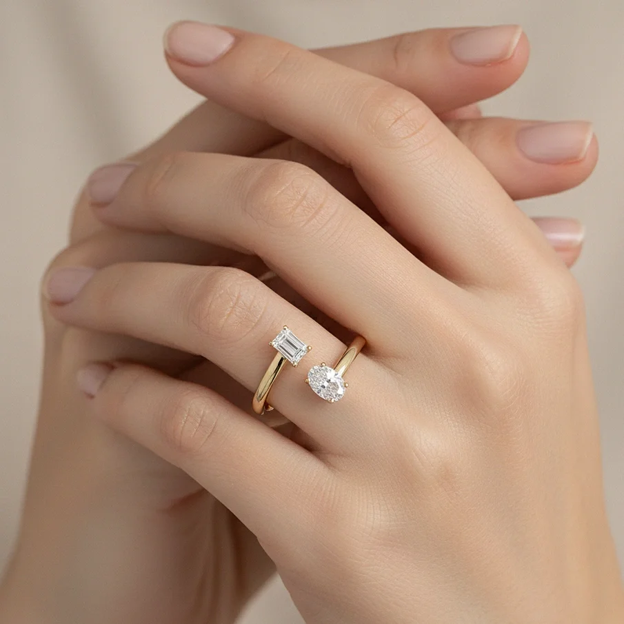 Oval-Emerald Crossover Ring
