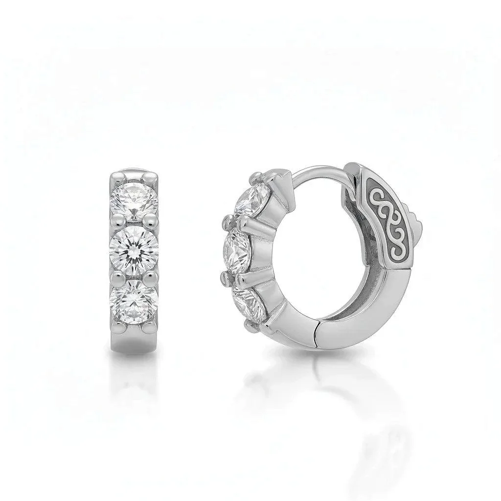 AureJin Diamond Huggie Earrings (1.5CTW)