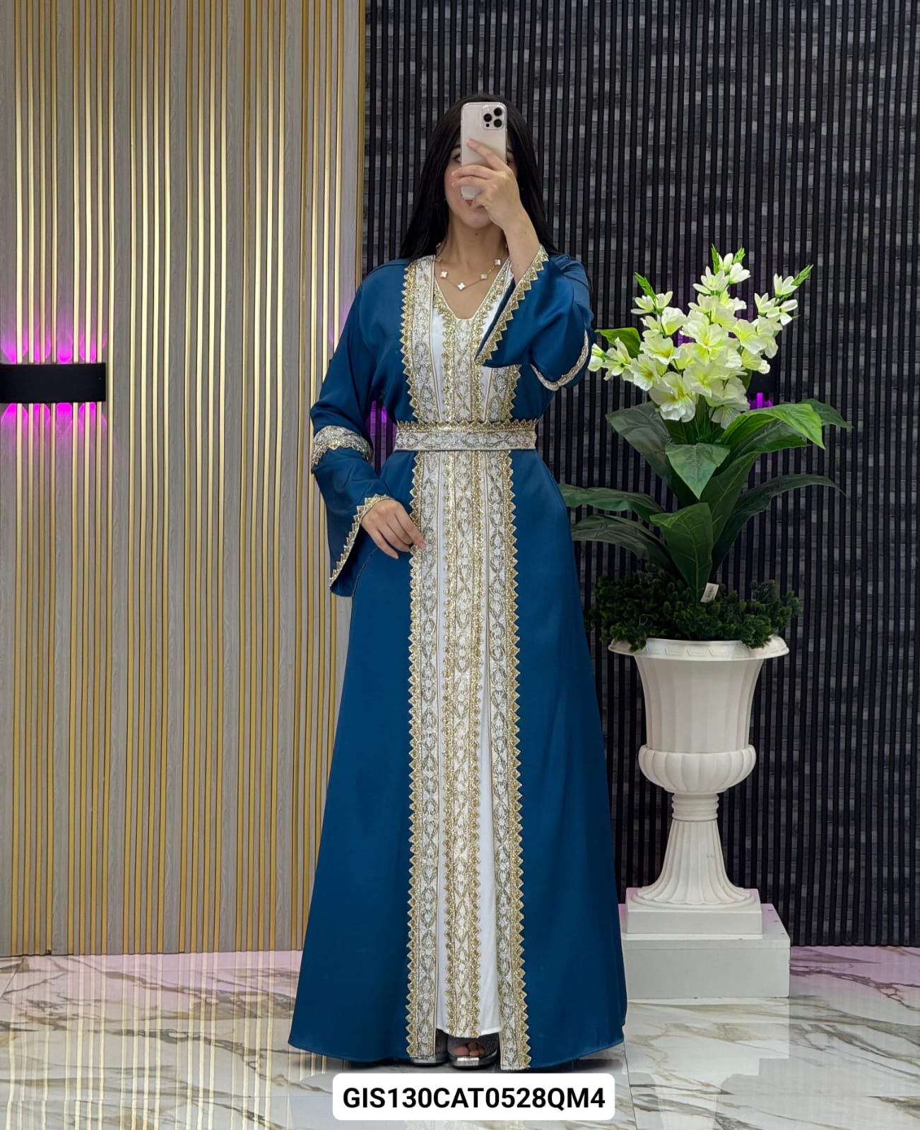 Elegent Abaya