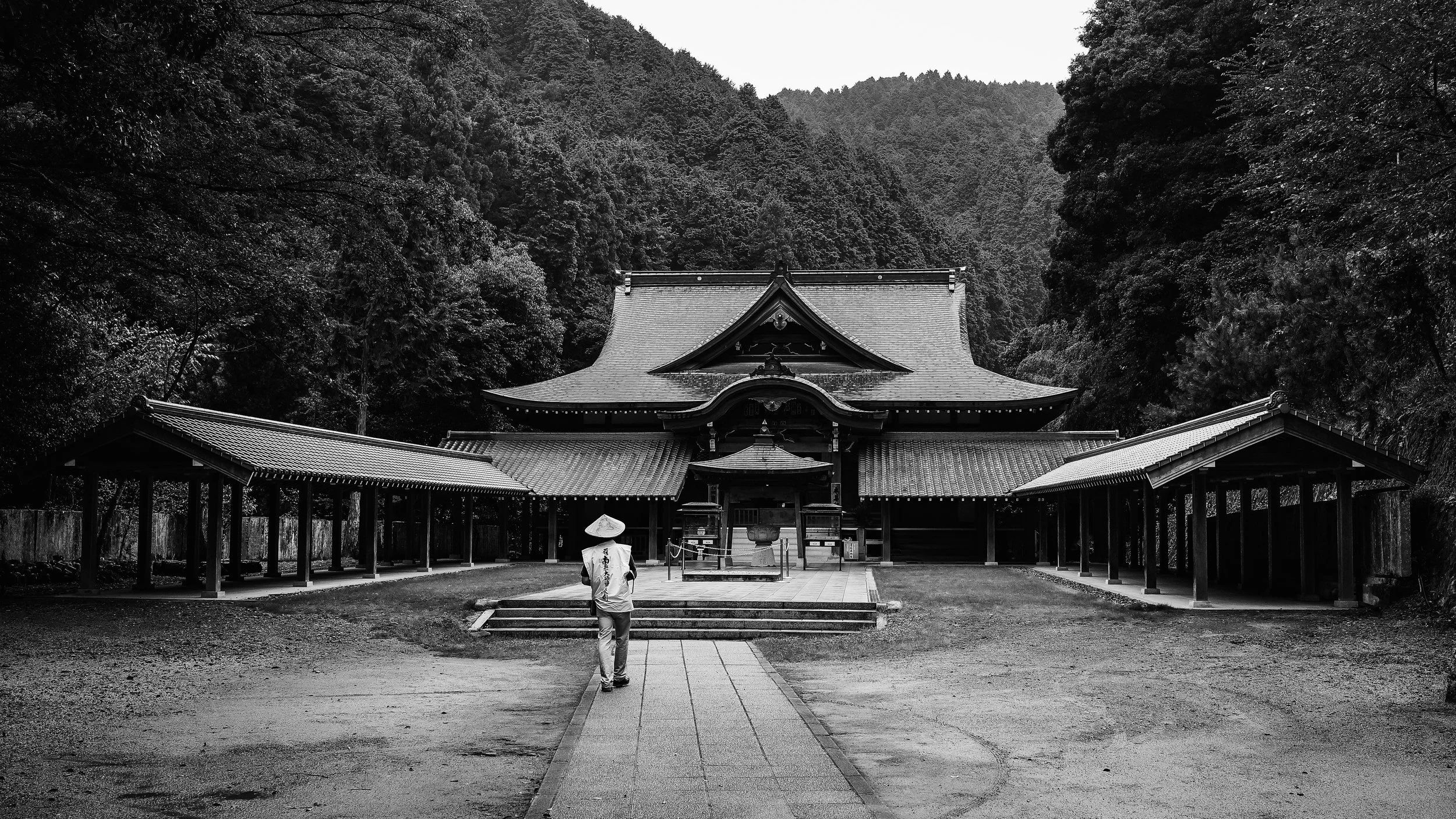 The Approach, Maegami Temple, Ehime, Japan, 2015