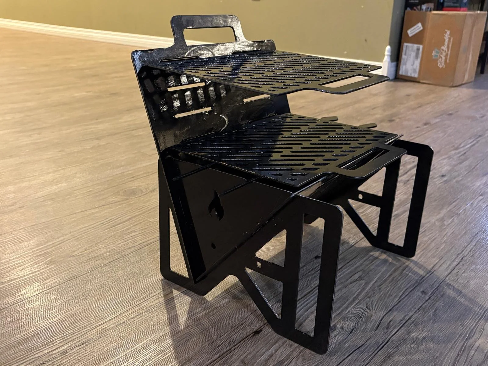 Folding Campfire Grill