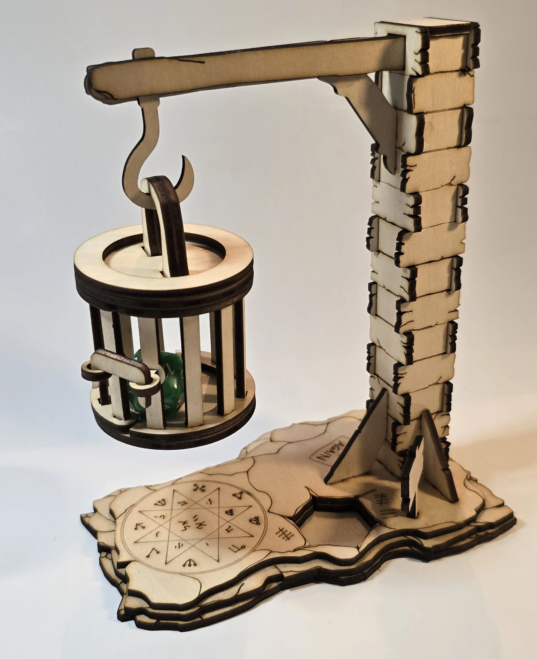 Dice Gibbet Natural 1.jpg