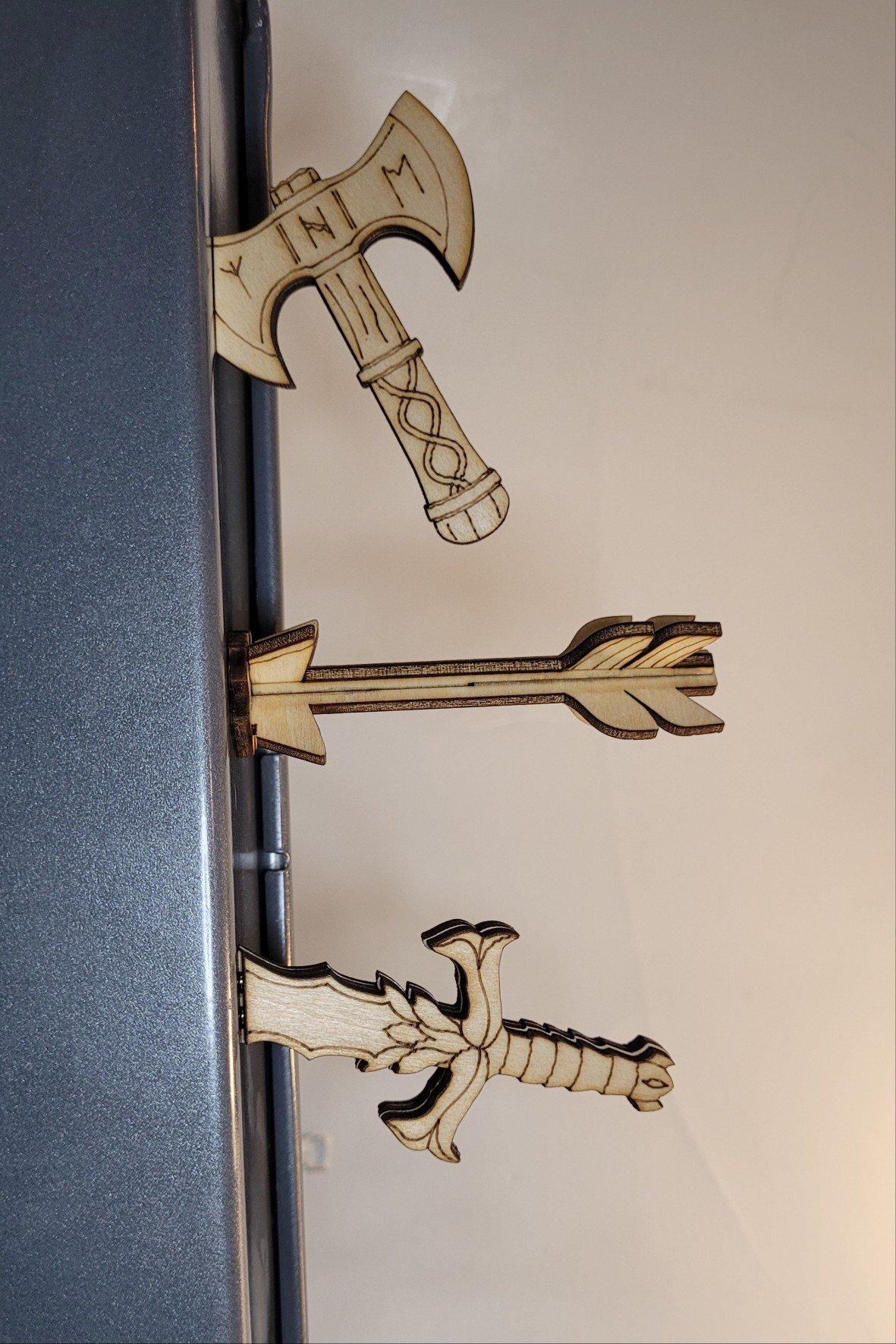 Fridge Magnets of War