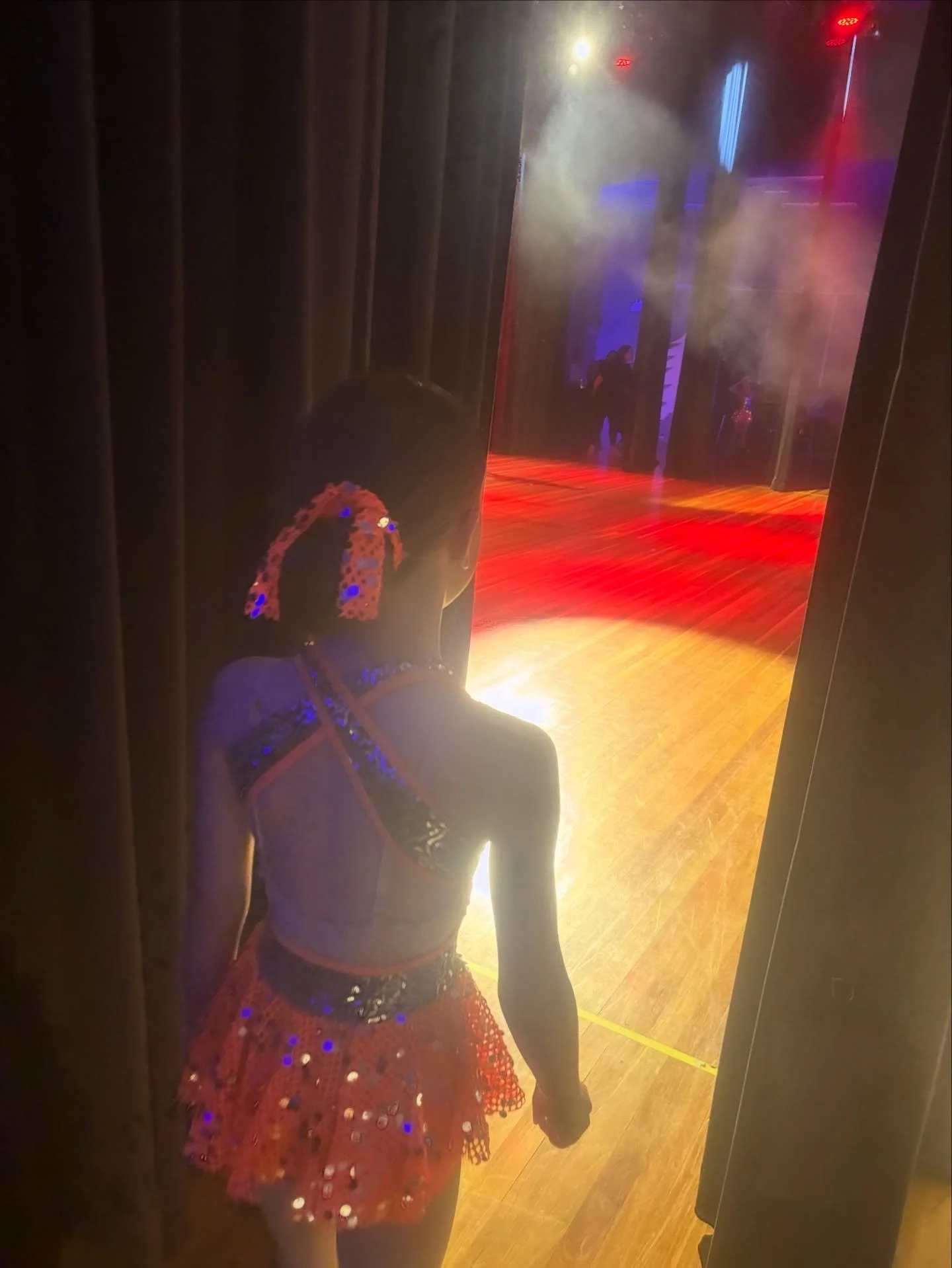 Performance behind the scenes 🪭
Show 1 | Post 1
Our performers were absolutely amazing on Sunday 
We are so proud 🧡
.
.
.

#dance #dancer #dancing #danceclass #fyp #toddler #jazz #lalor #bundoora #thomastown #epping #reservoir #ballet #performance 