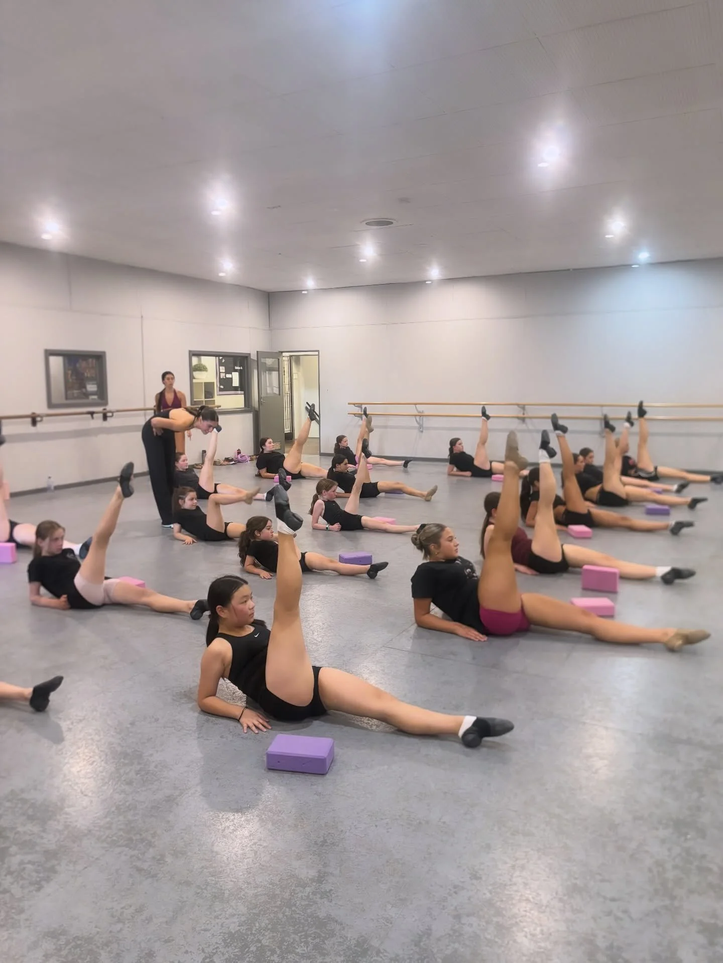 Introducing our Troupe teams for 2026
New format, new night, new members 
Lead by Miss Brooke &amp; Miss Selena 🖤
.

#dance #competition #team #lalor #training
.

Ballet jazz hip hop contemporary lyrical broadway