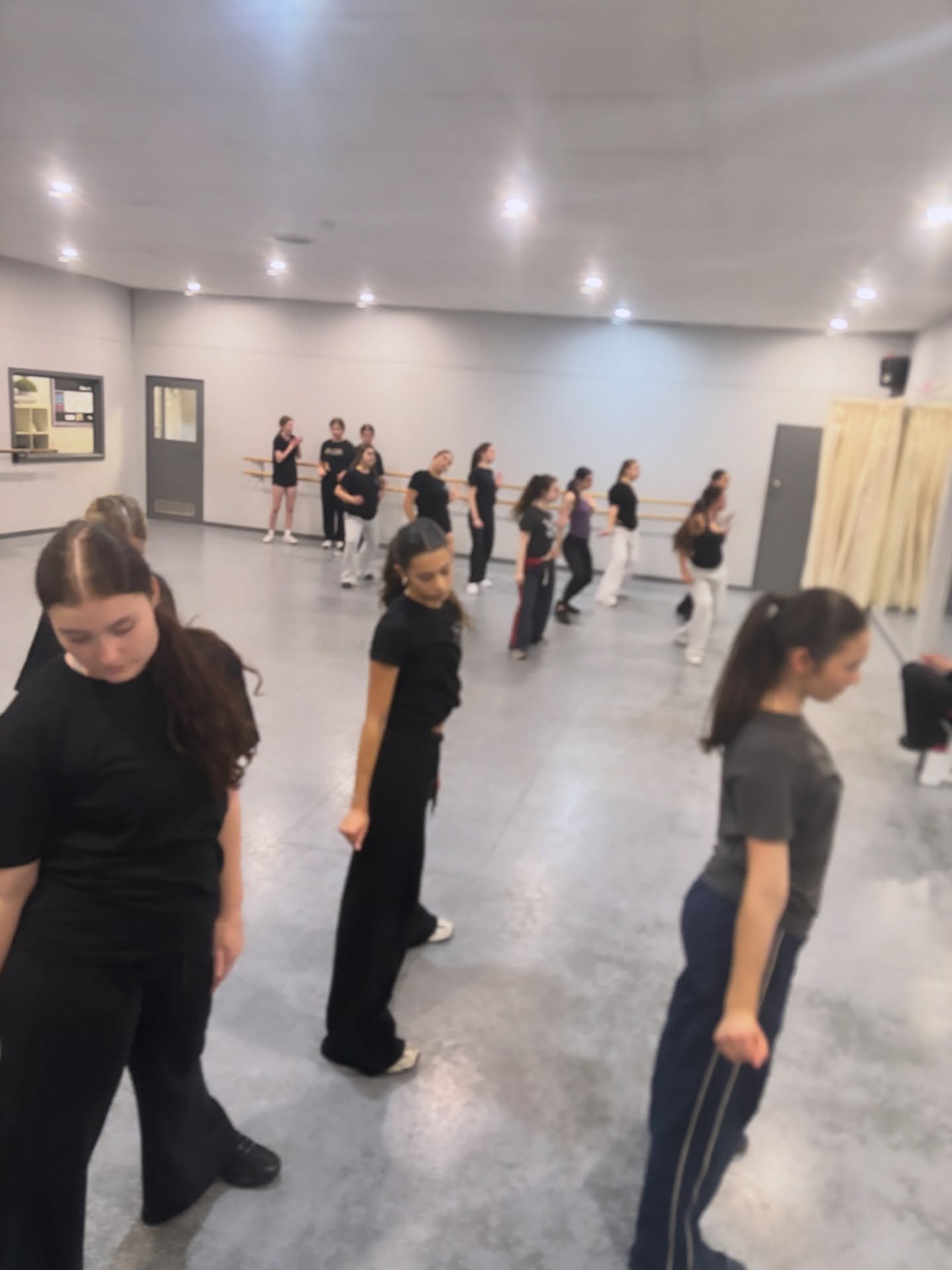Tuesday frames 📷
.
.
#dancer #photo #lalor #dance #frame
.
.

.
Epping, Thomastown, Bundoora, reservoir, dance classes, strong, girl
