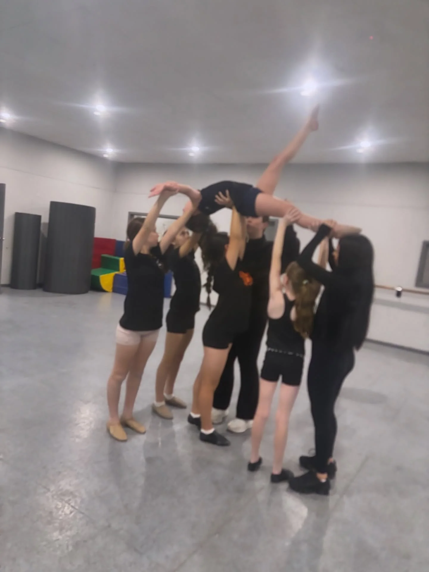 Things that happened on Thursday
Tinys &amp; Troupe, new tricks &amp; new choreography 🫶🏻
.

.
.
.
#lalor #tinydancer #toddler #dancing #thursday 
.
.

Epping, reservoir, Thomastown, Bundoora, dance classes, fun, ballet