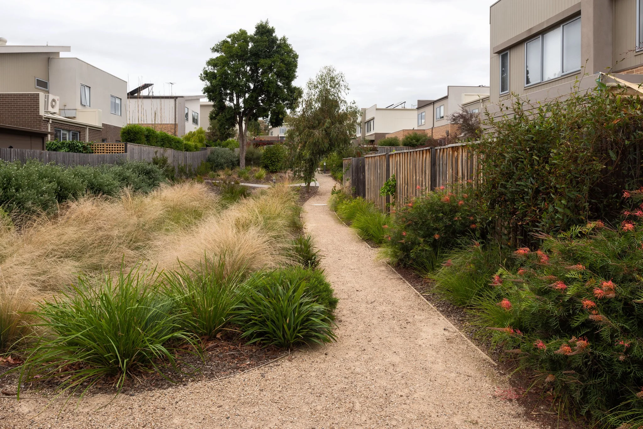 Heathmont Place, Vic Au. Urban Initiatives