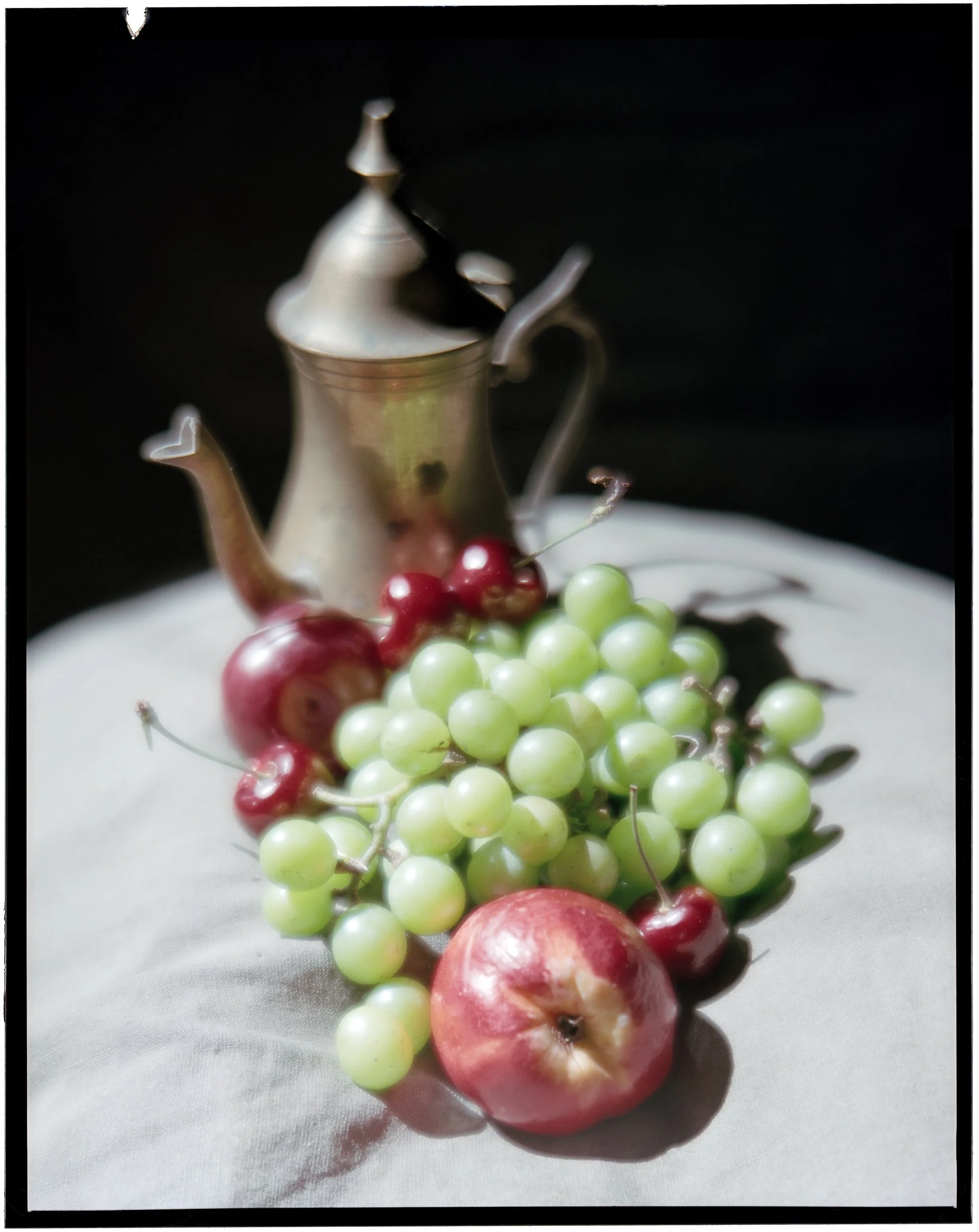 Fruit & Kettle