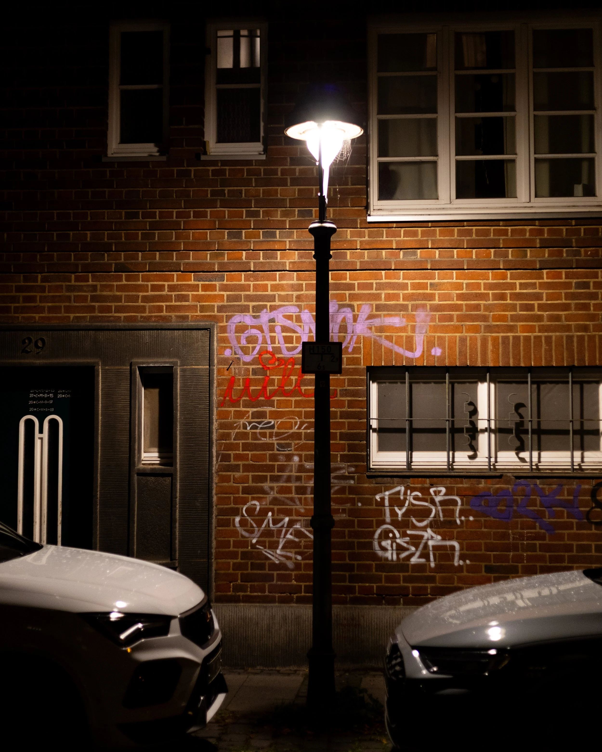 No. 288 - Streetlight