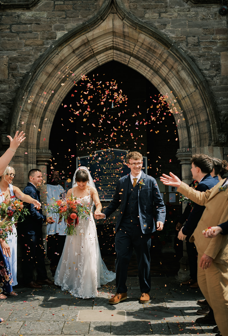 St Mary’s Priory Church, Abergavenny | wedding photographER