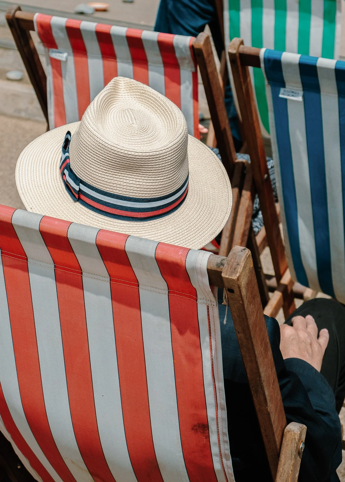 Tom Collins Wedding Photography Barry Island1.jpg