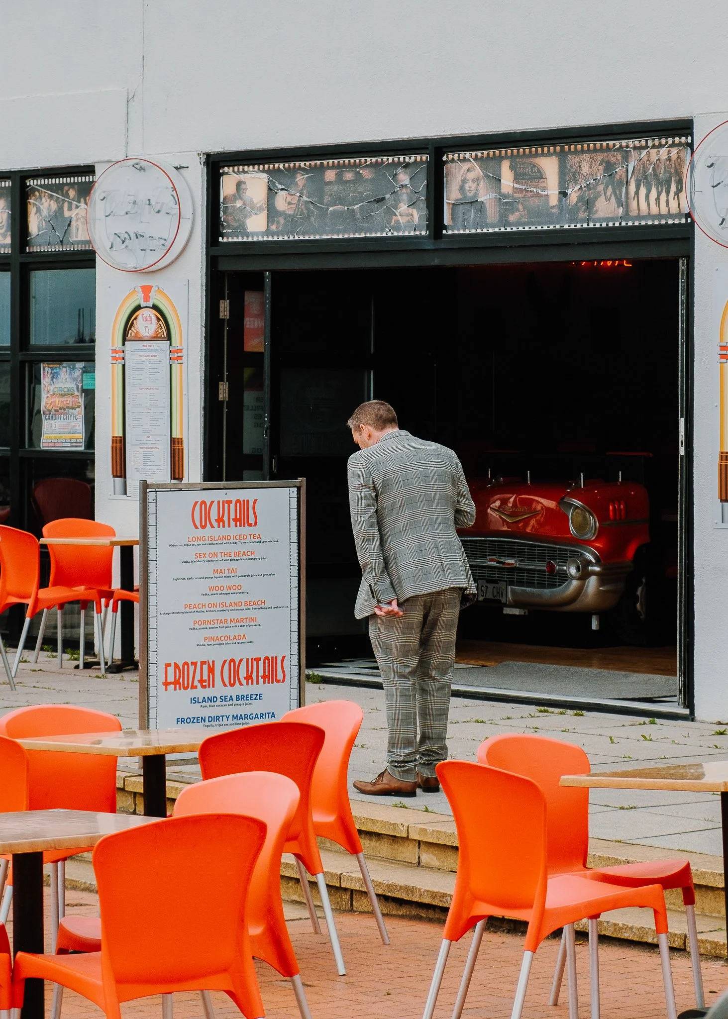 Tom Collins Wedding Photography Barry Island14.jpg