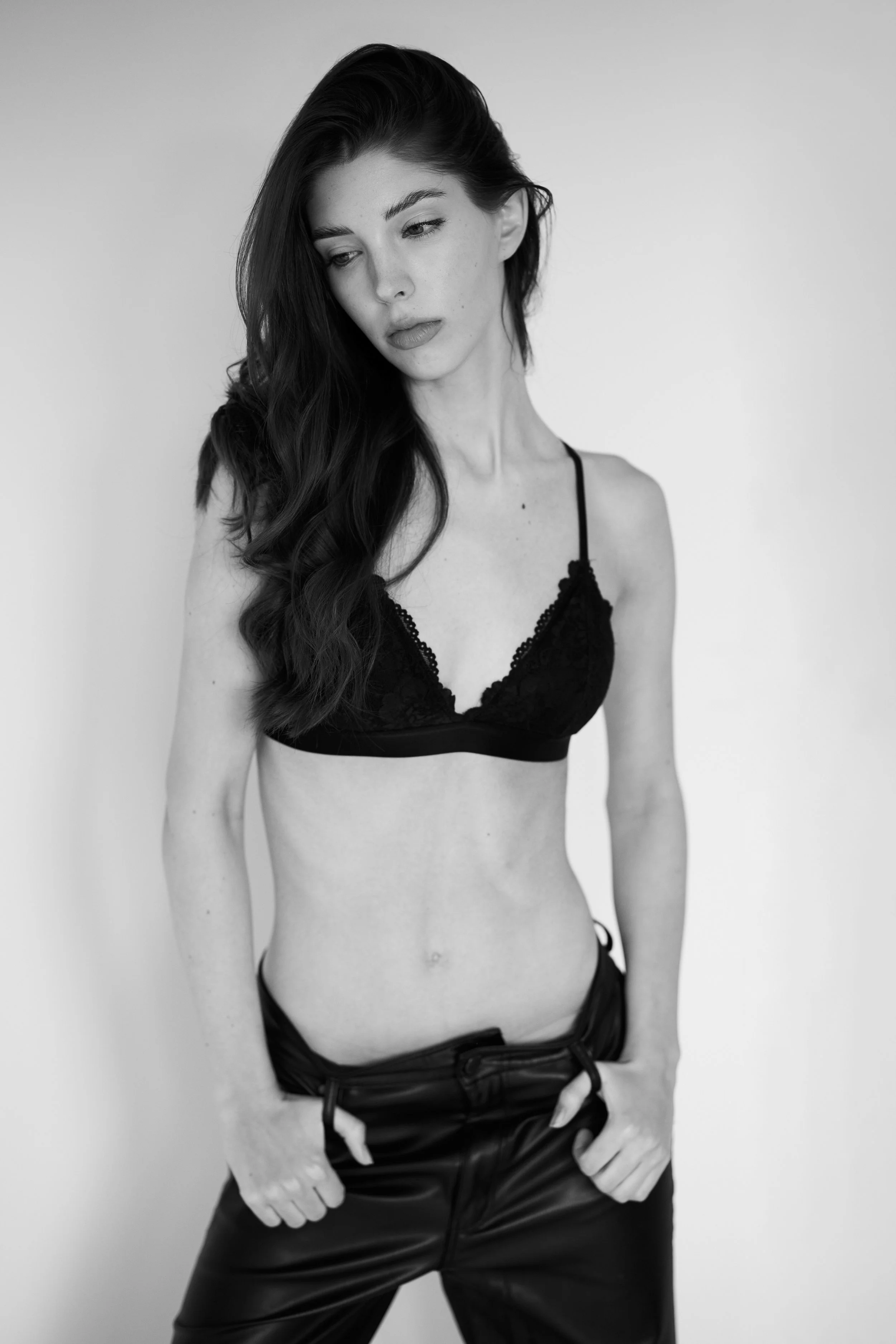 20260329_Sophia_Studio (1).jpg