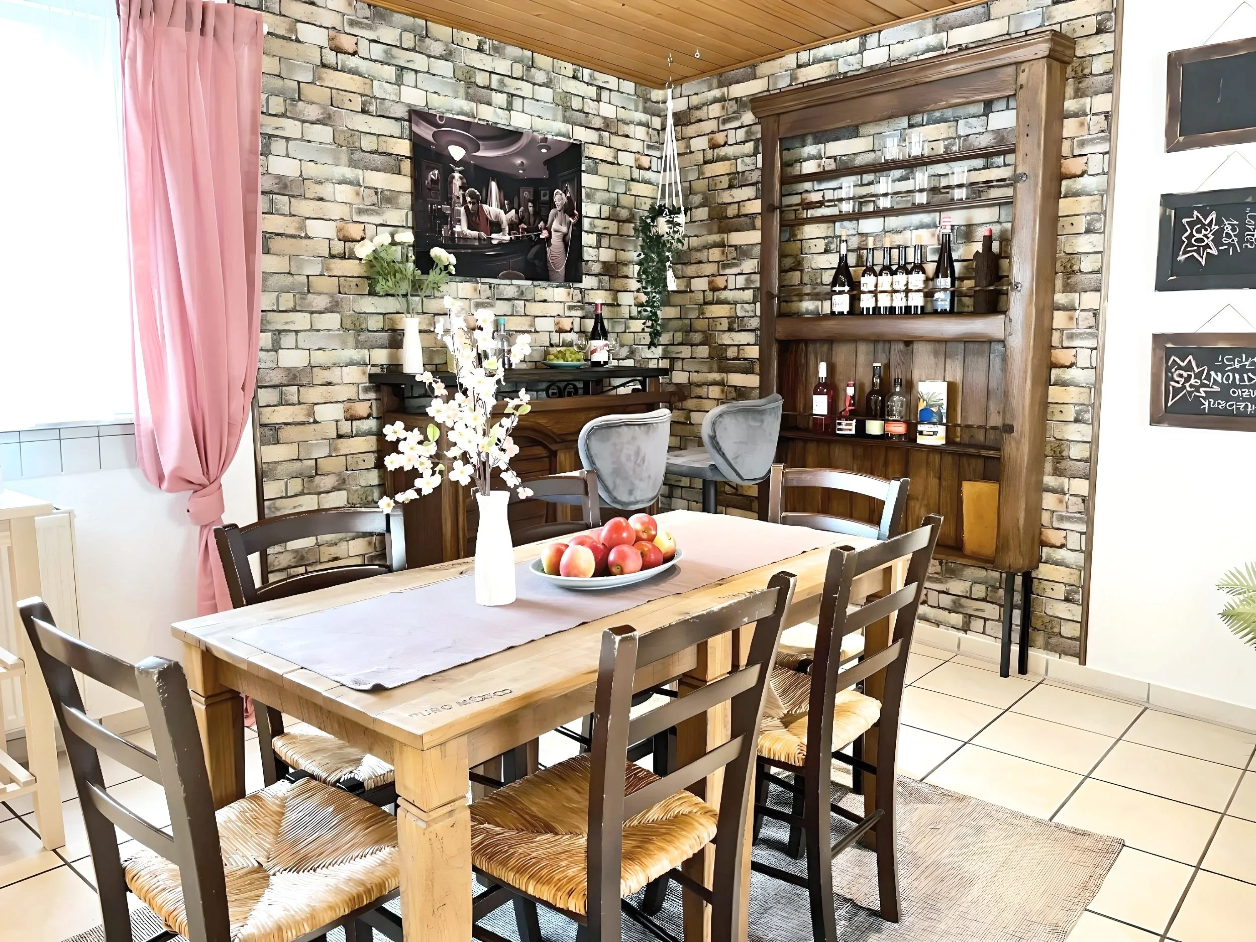 Casita Carmen: 4-Zimmer-Unterkunft für bis zu 5 Personen in Florstadt, Wetteraukreis