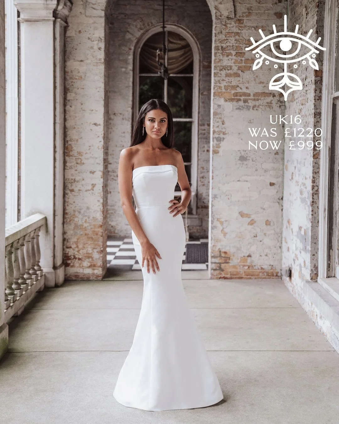 We&rsquo;ve pulled together ten hot outlet styles from across our designers + they&rsquo;re all in store right now ~ with only one of each available ✦⋆ 

Every gown is under &pound;1500 + ready for you, our soul sister bride to fall for ✦⋆

If you&rs