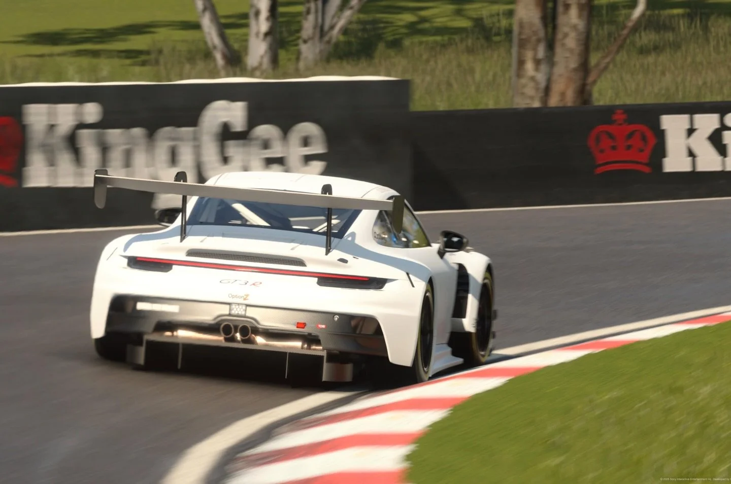 This week&rsquo;s feature race for the @thegranturismo daily races is 10 laps of @_mount_panorama. Soft tyres only, fuel not an issue but 3x tyre wear is going to be, especially over this rough and ready course.

Pictured here is the 911 GT3 R we are