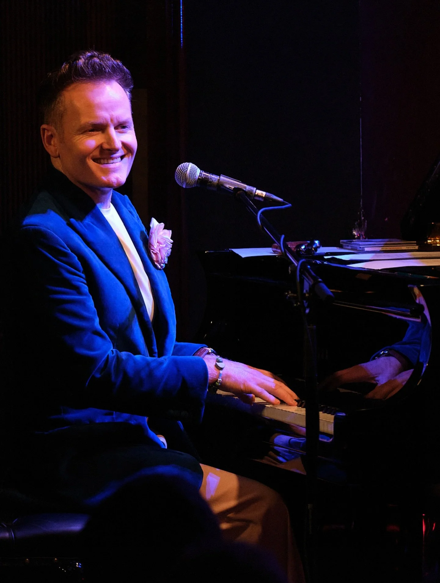 2025, what a year. 

Swipe for adventures at the piano - my favourite seat in the house. 

- The launch of my third child, Welcome to The Club (still just as elated)
- Two excellent runs at @officialronnies with @the_entertainers_band
- Plenty of rad