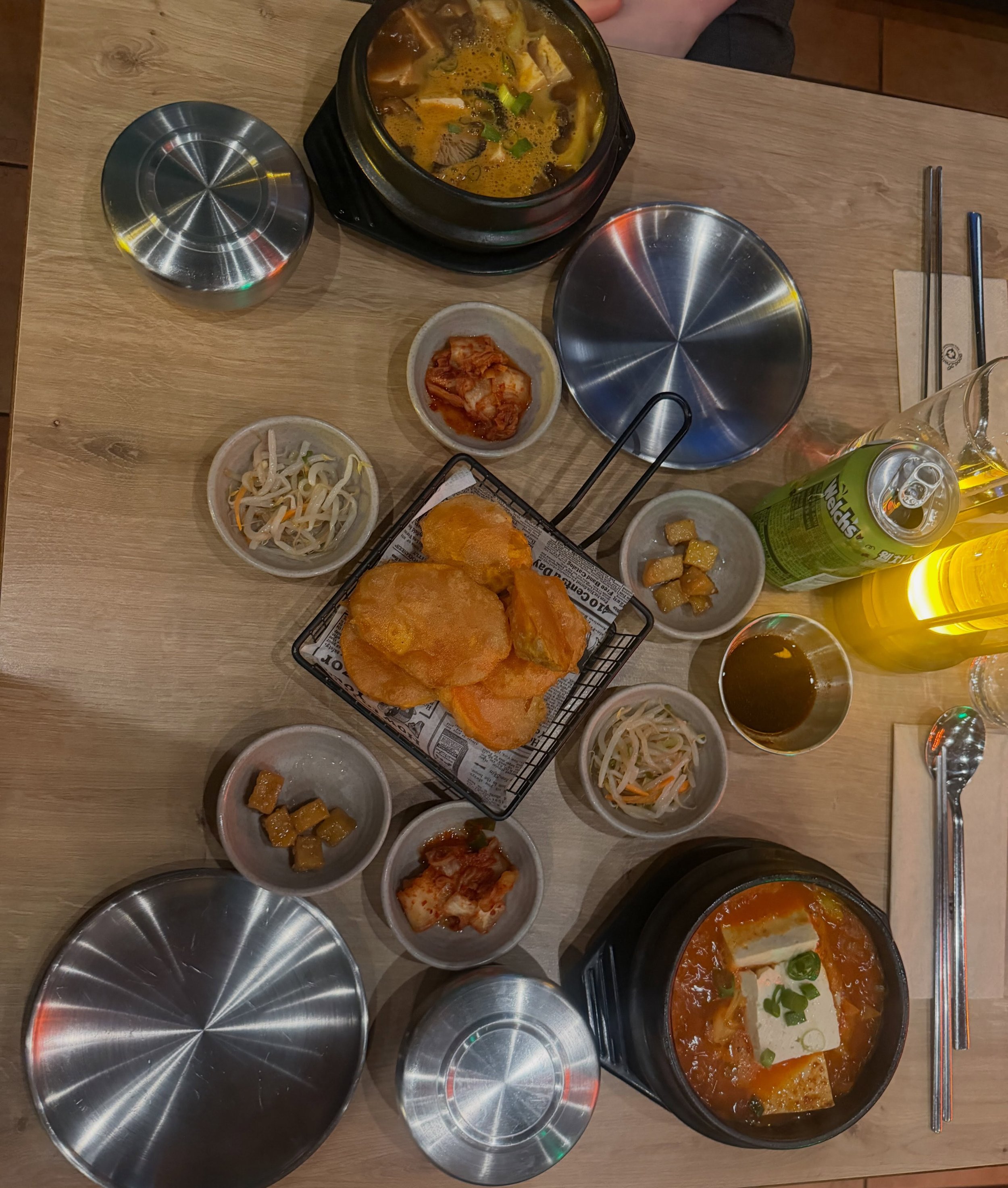 Good food, good company, good times ❤️
Enjoy a warm and comforting Korean meal at Namsan Pocha 🇰🇷✨
Come hungry, leave happy! 🍻

오늘도 맛있는 한 상, 남산포차에서 ❤️
보글보글 따끈한 찌개에 바삭한 전까지 😋
맛있는 음식과 함께라면 하루의 마무리도 행복하게 ✨

친구와 함께, 가족과 함께,
편안하게 즐기는 한국의 맛 🇰🇷
오늘도 남산