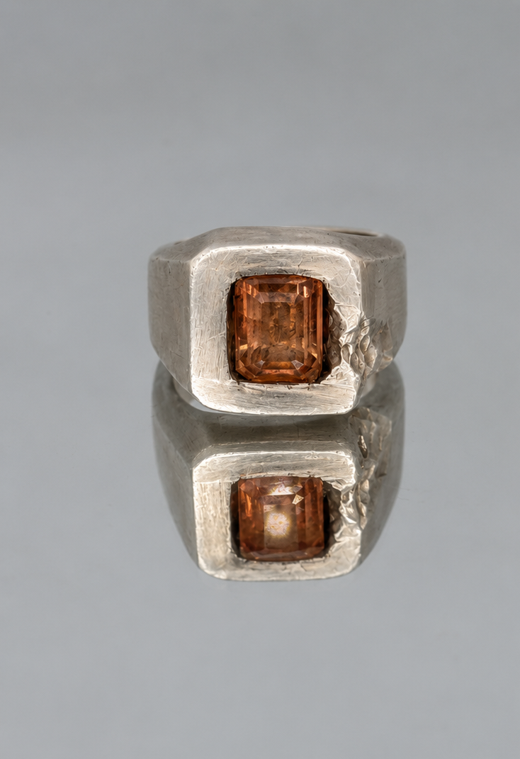 medrano_ring_front (1).png