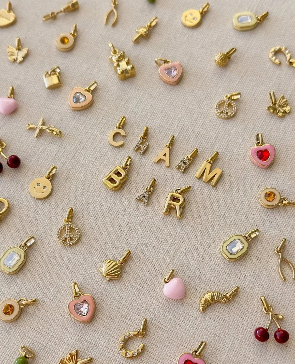 Why Charm Bars Are the Next Big Trend for Conferences &amp; Corporate Events