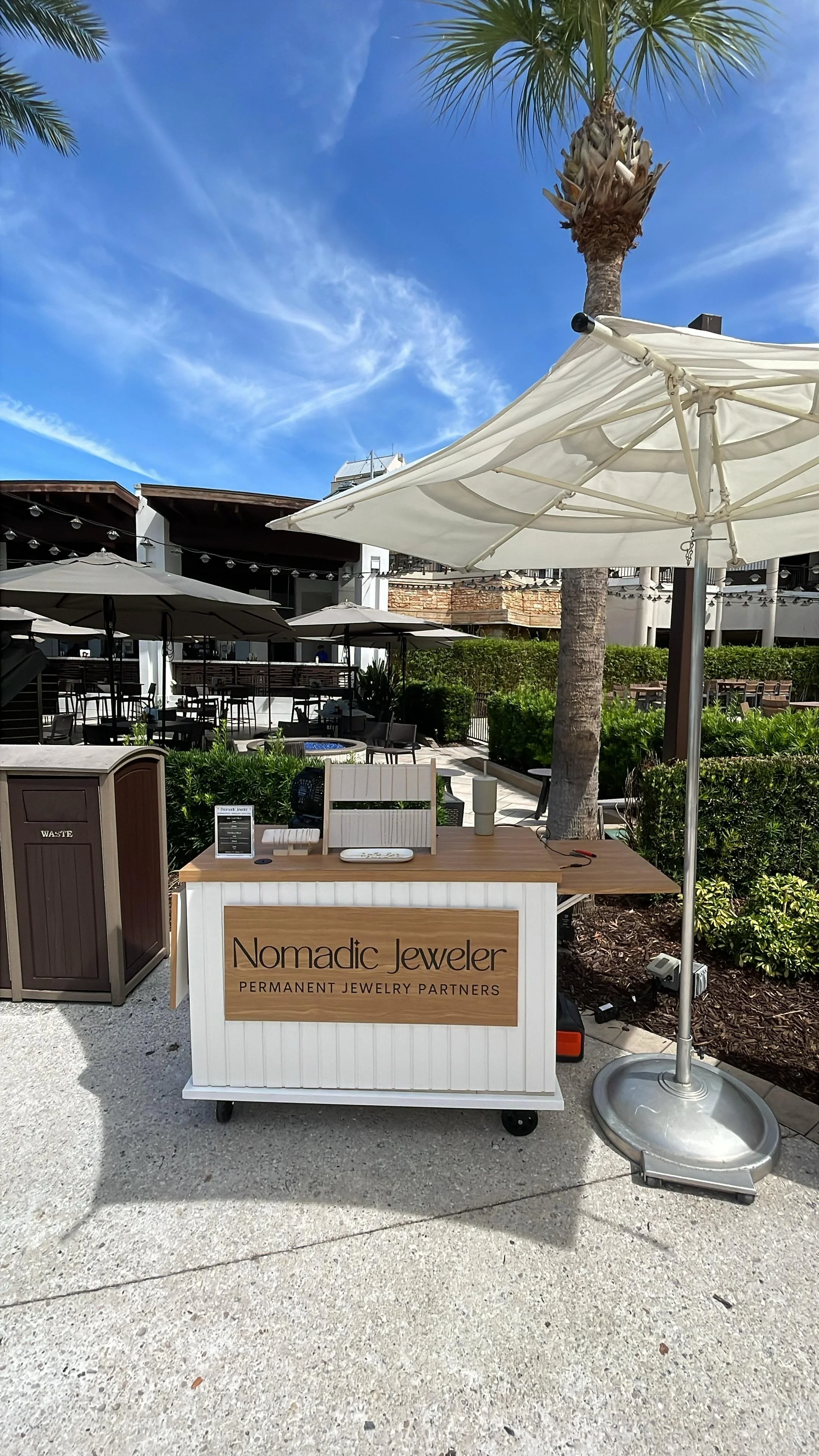 Why Permanent Jewelry Is the Corporate Event Experience Orlando Has Been Waiting For