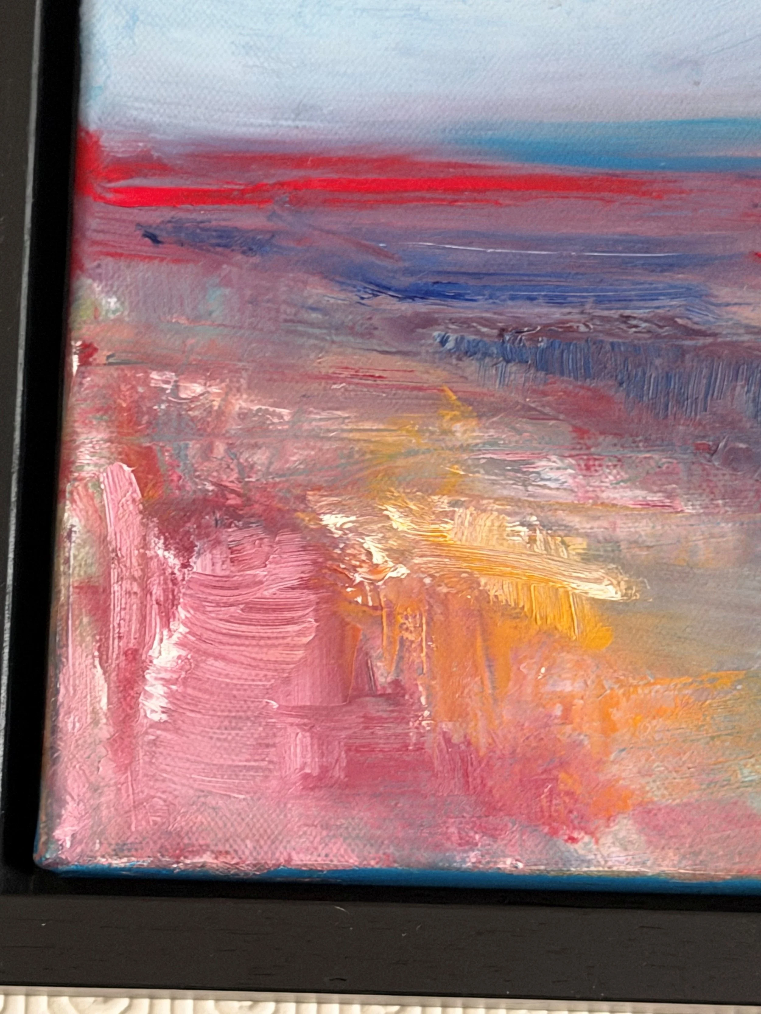 CLOSE UP2.jpg