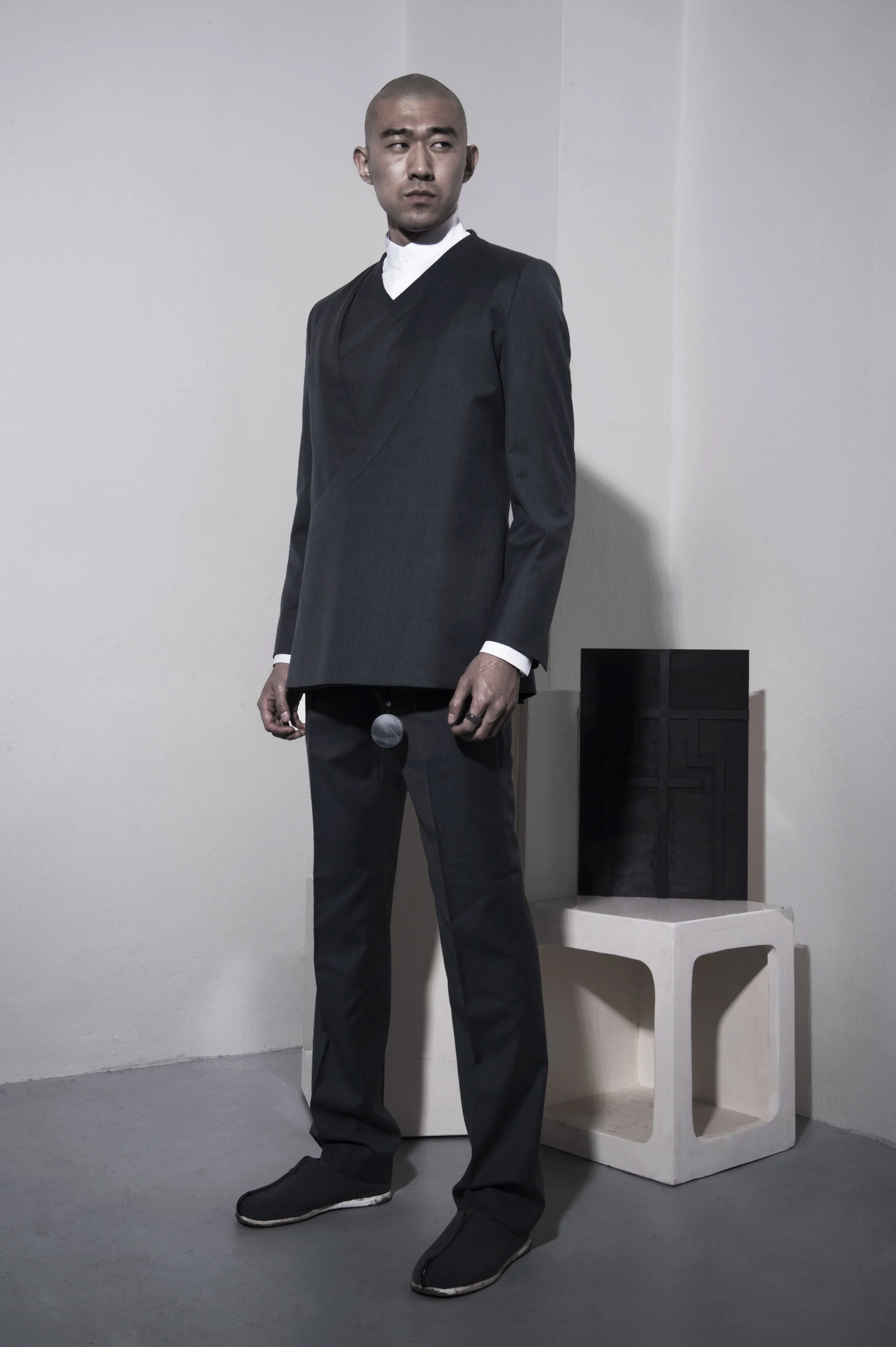 ORIENTELIER DUALITY  LOOK 22