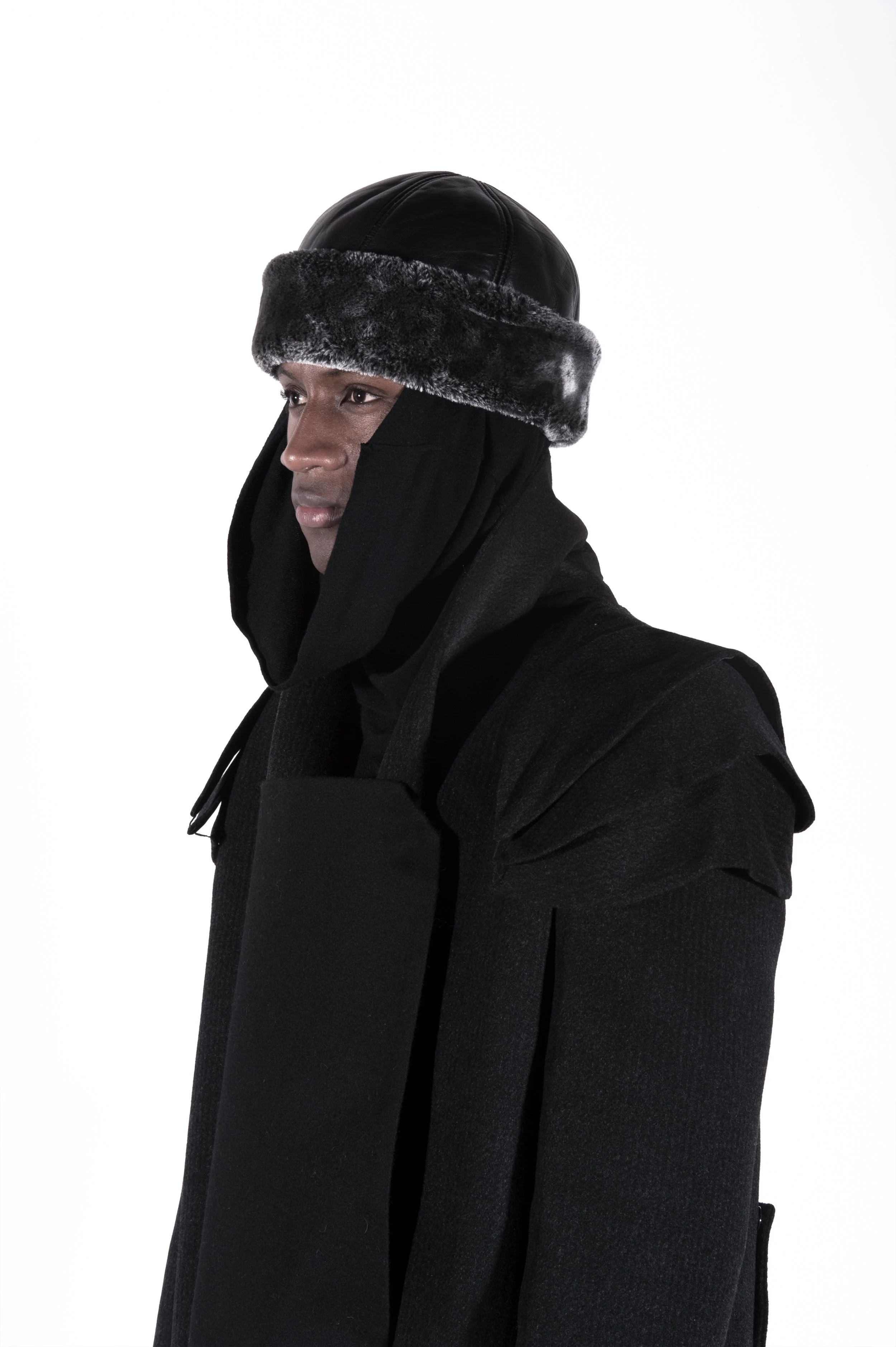 ORIENTELIER CAUSALITY LOOK 24
