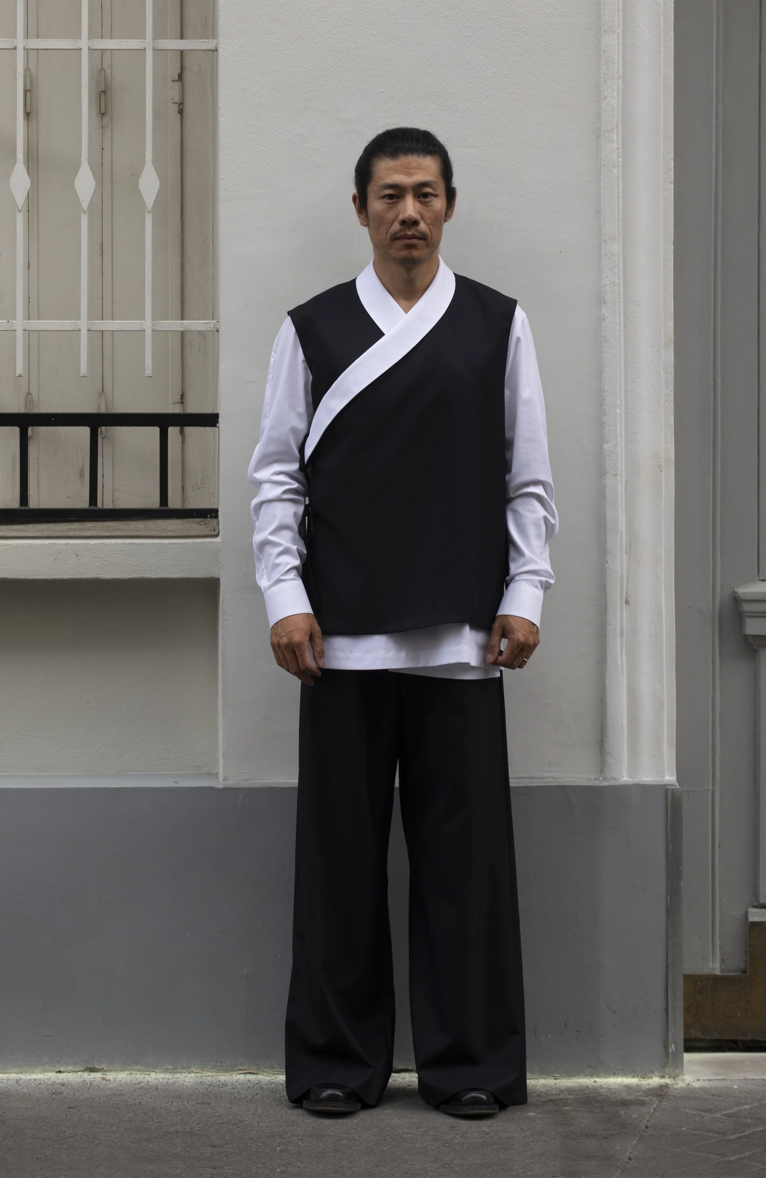 LOOK 11Aale.jpg