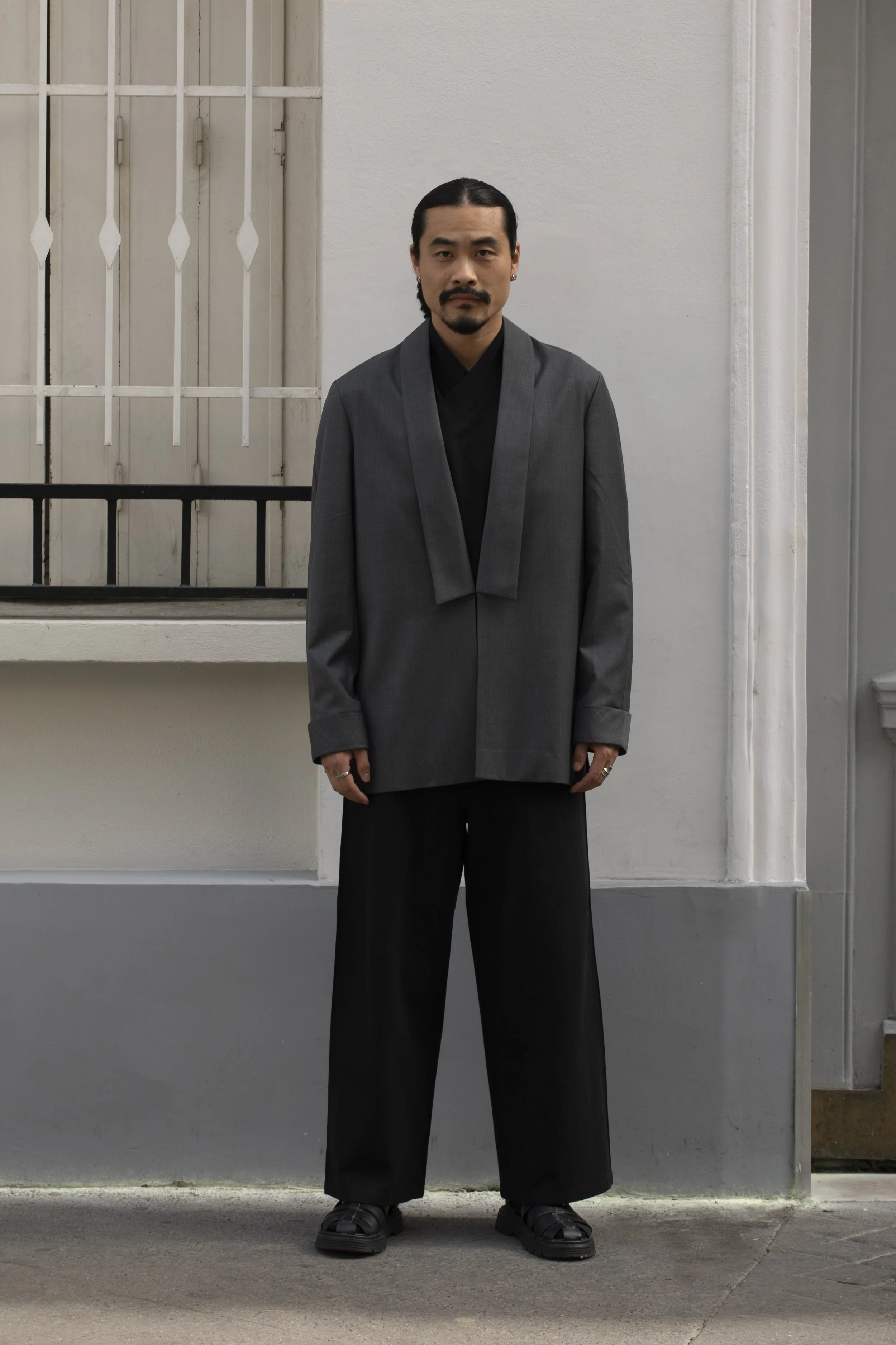 LOOK 03A.jpg