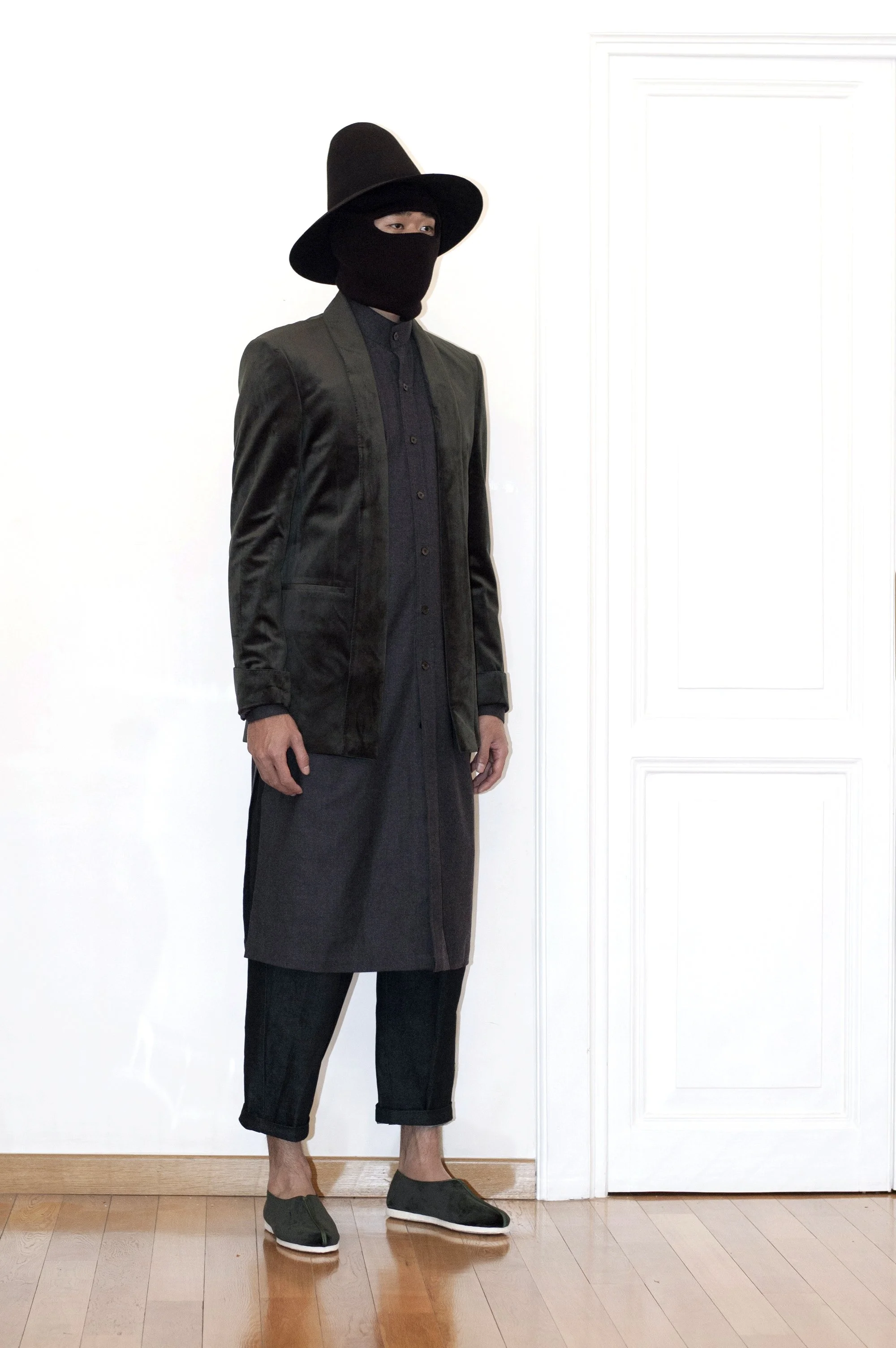 TOGOT_FW18_15a.jpg