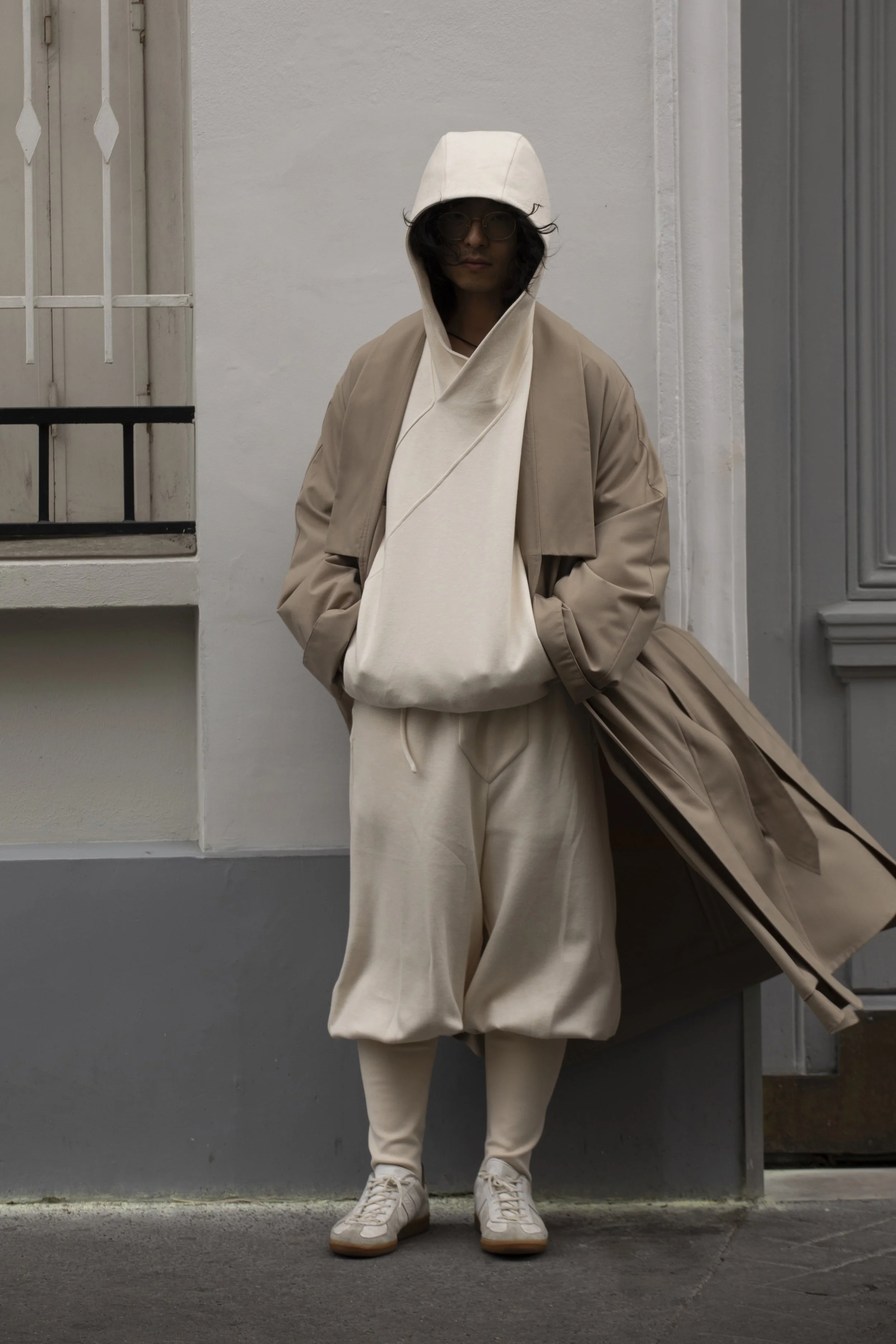 LOOK 08A.jpg