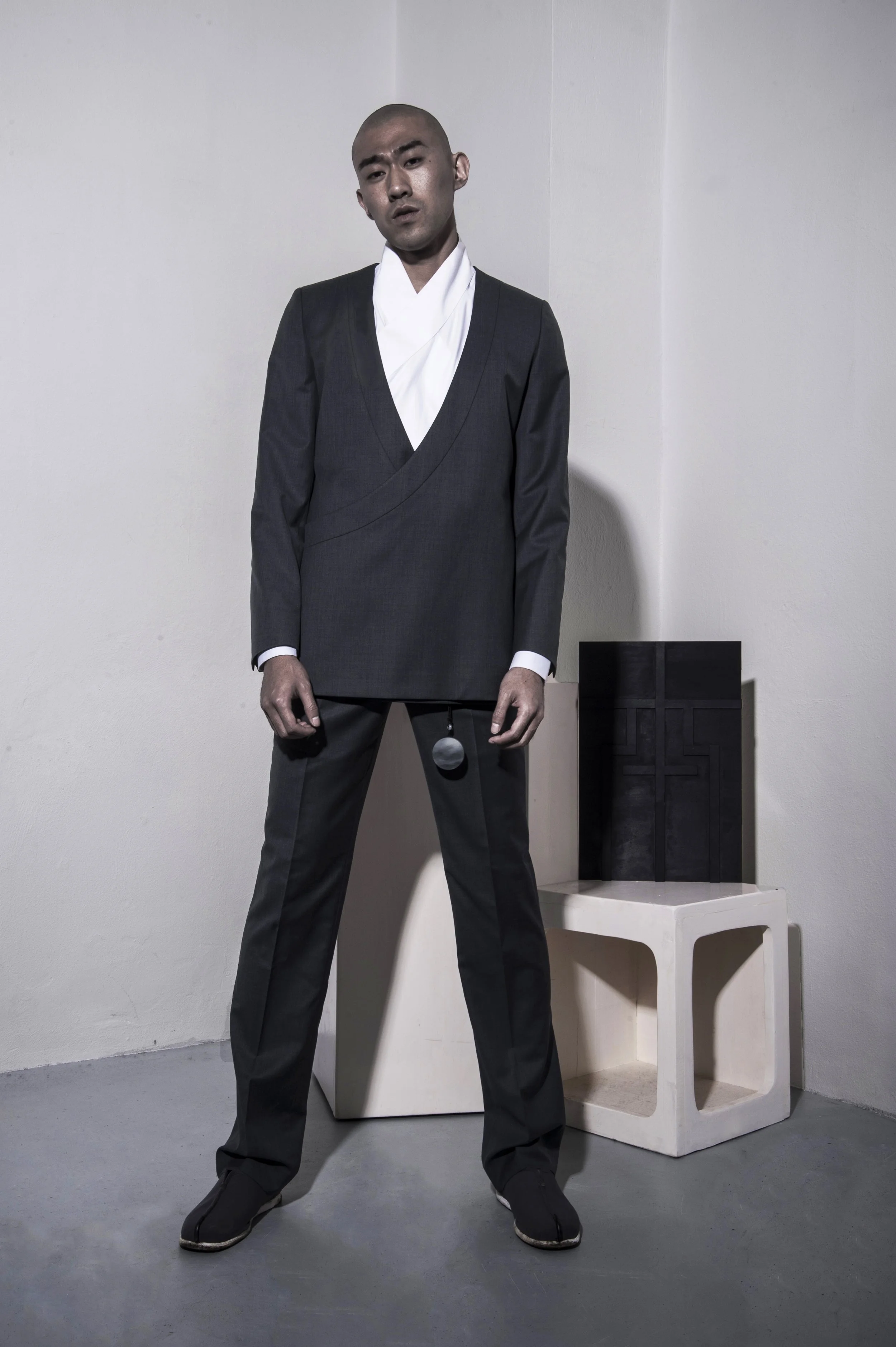 ORIENTELIER DUALITY  LOOK 16