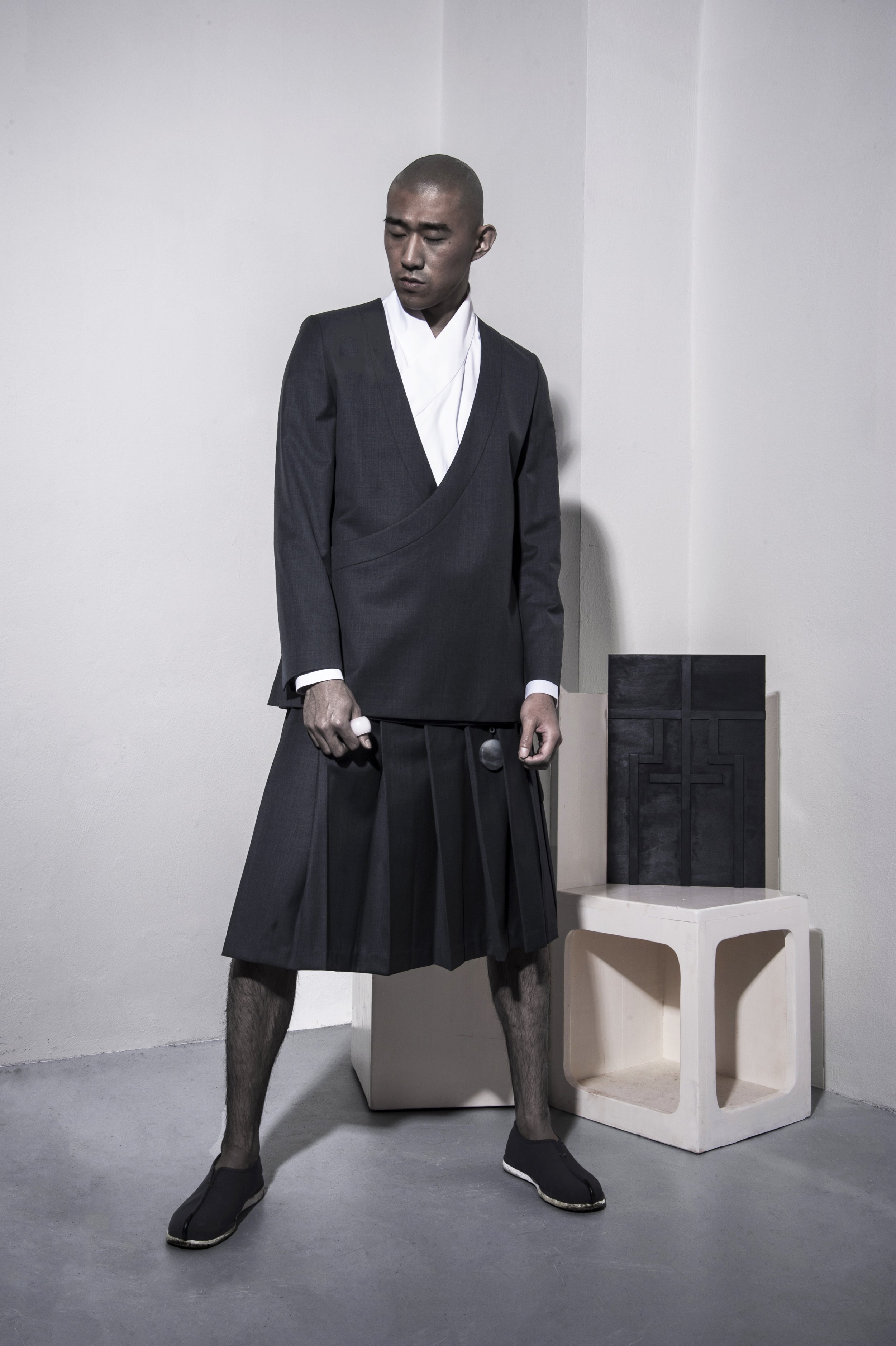 ORIENTELIER DUALITY  LOOK 03