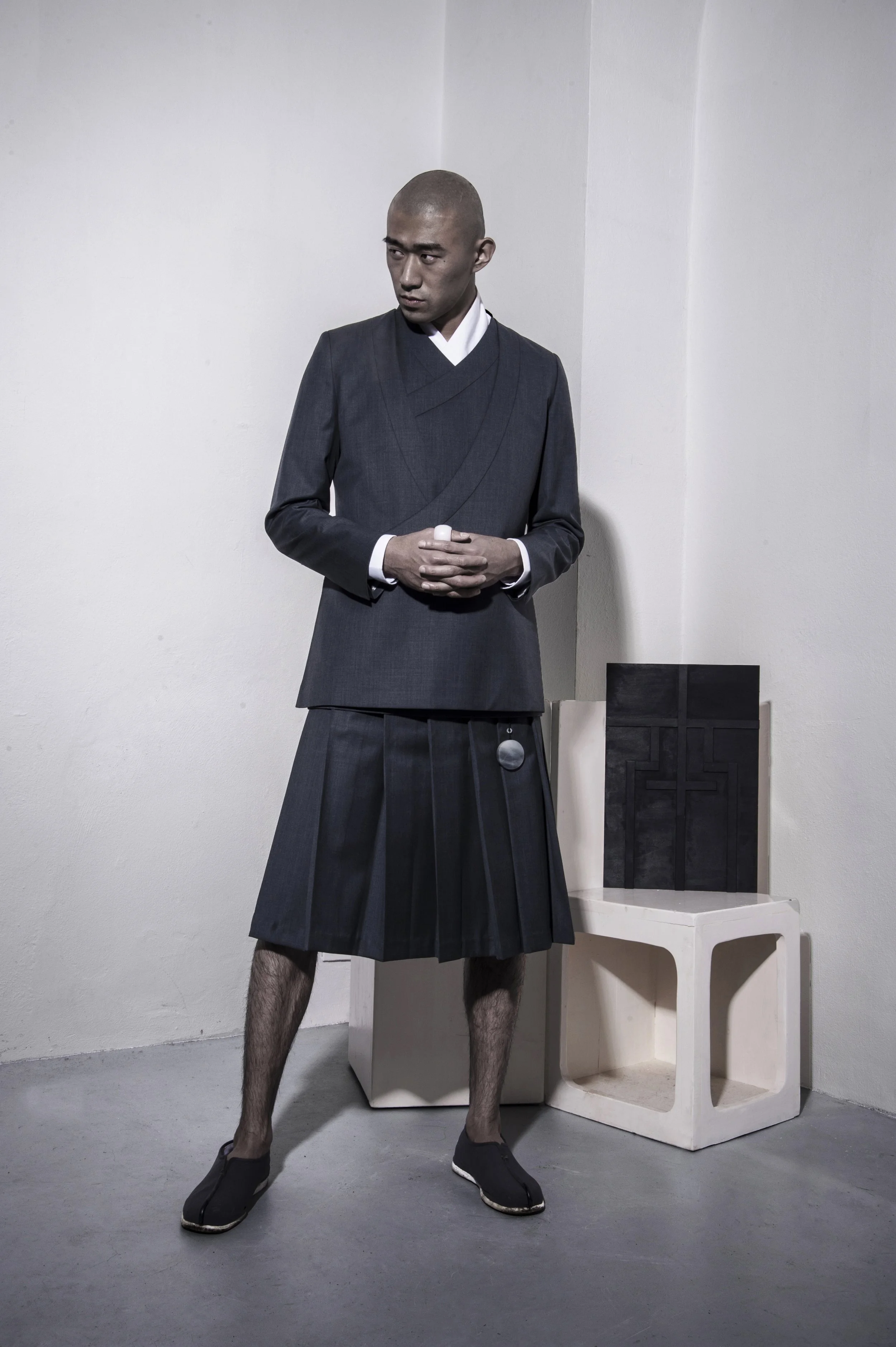 ORIENTELIER DUALITY  LOOK 05