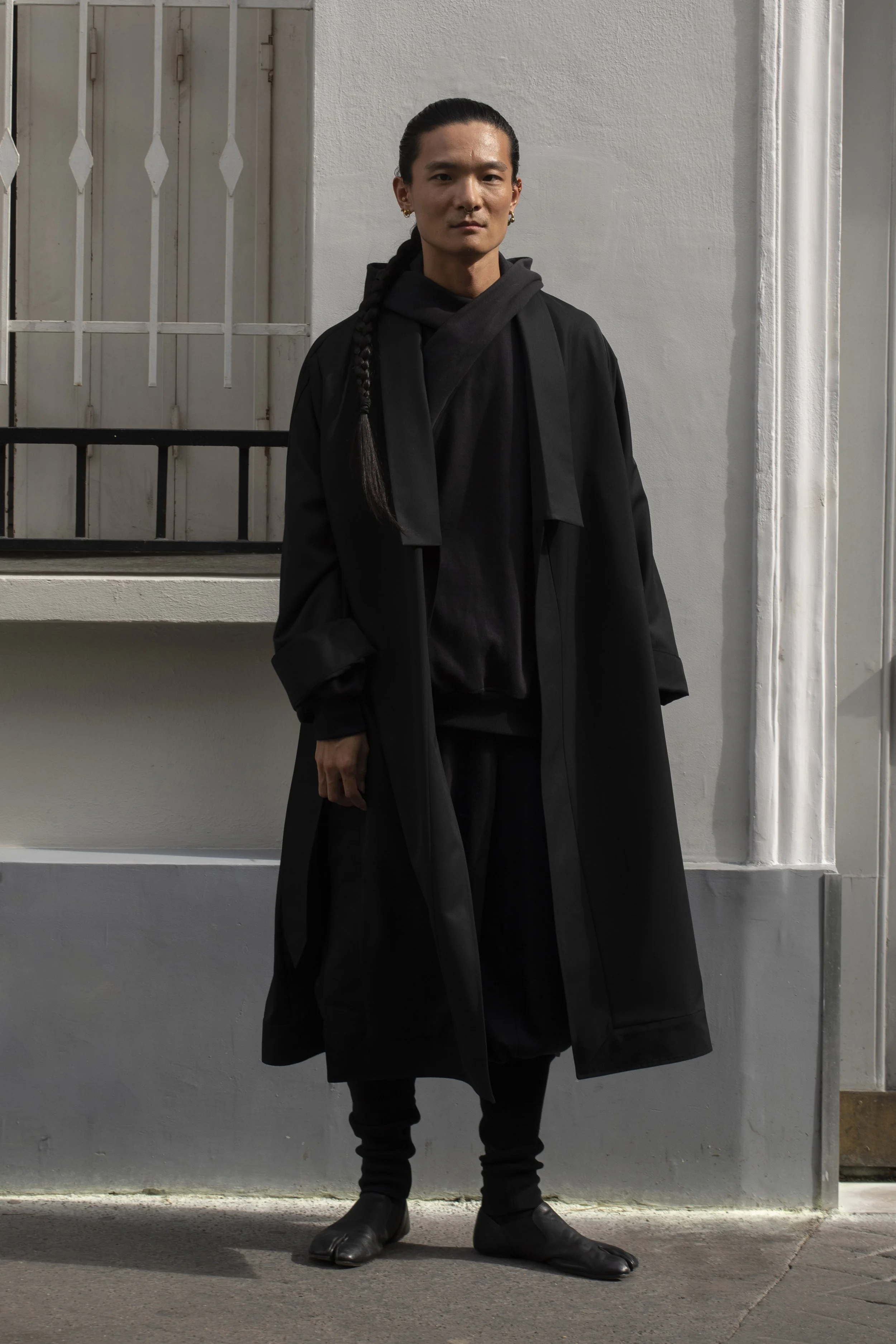 LOOK 10A.jpg
