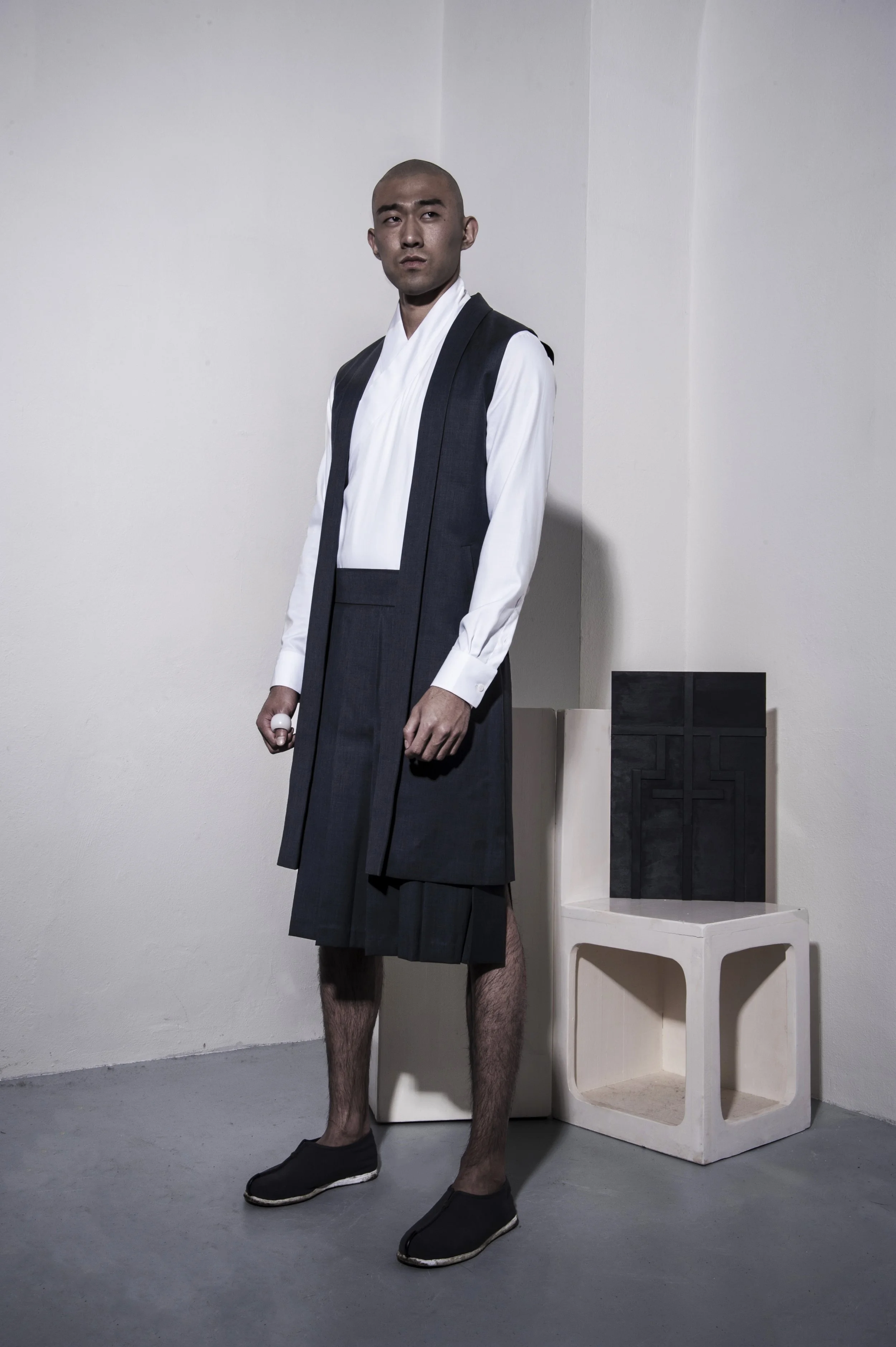 ORIENTELIER DUALITY  LOOK 12