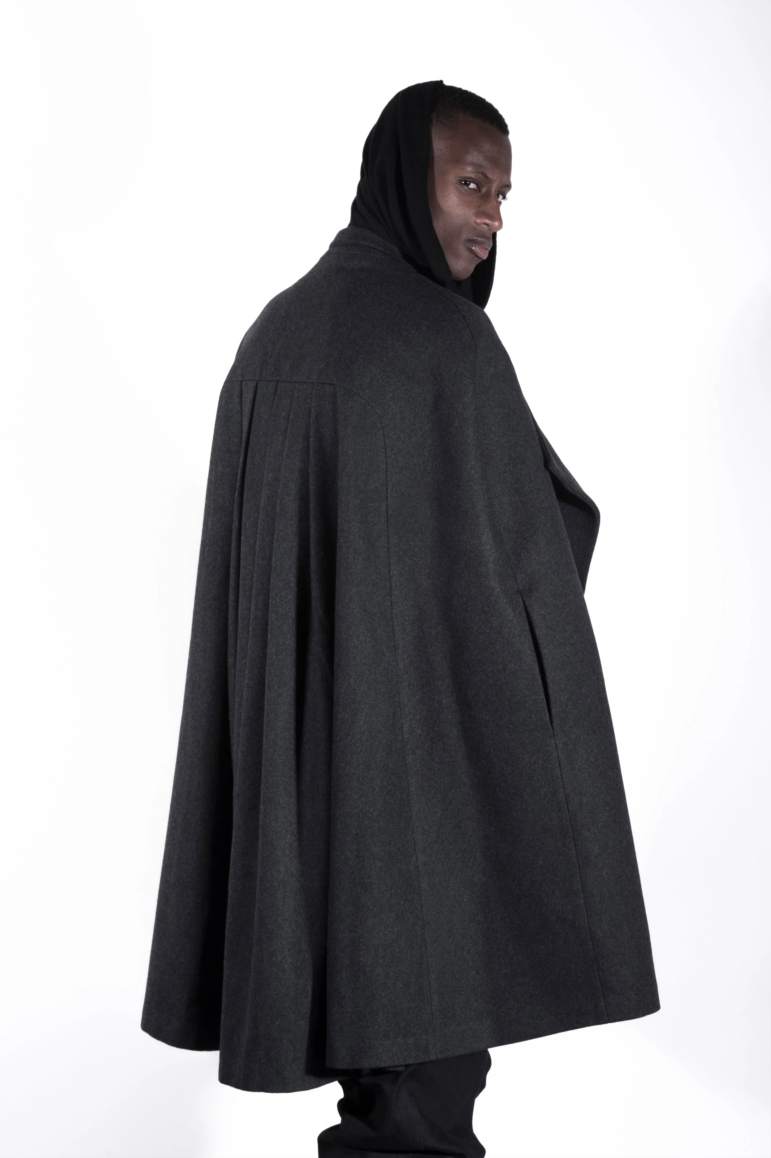 ORIENTELIER CAUSALITY LOOK 22