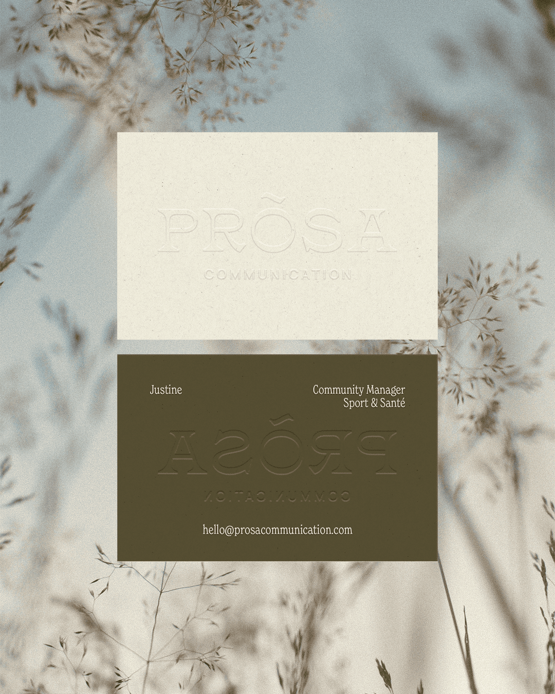 business-card-mockup-design-for-creative-brands.png