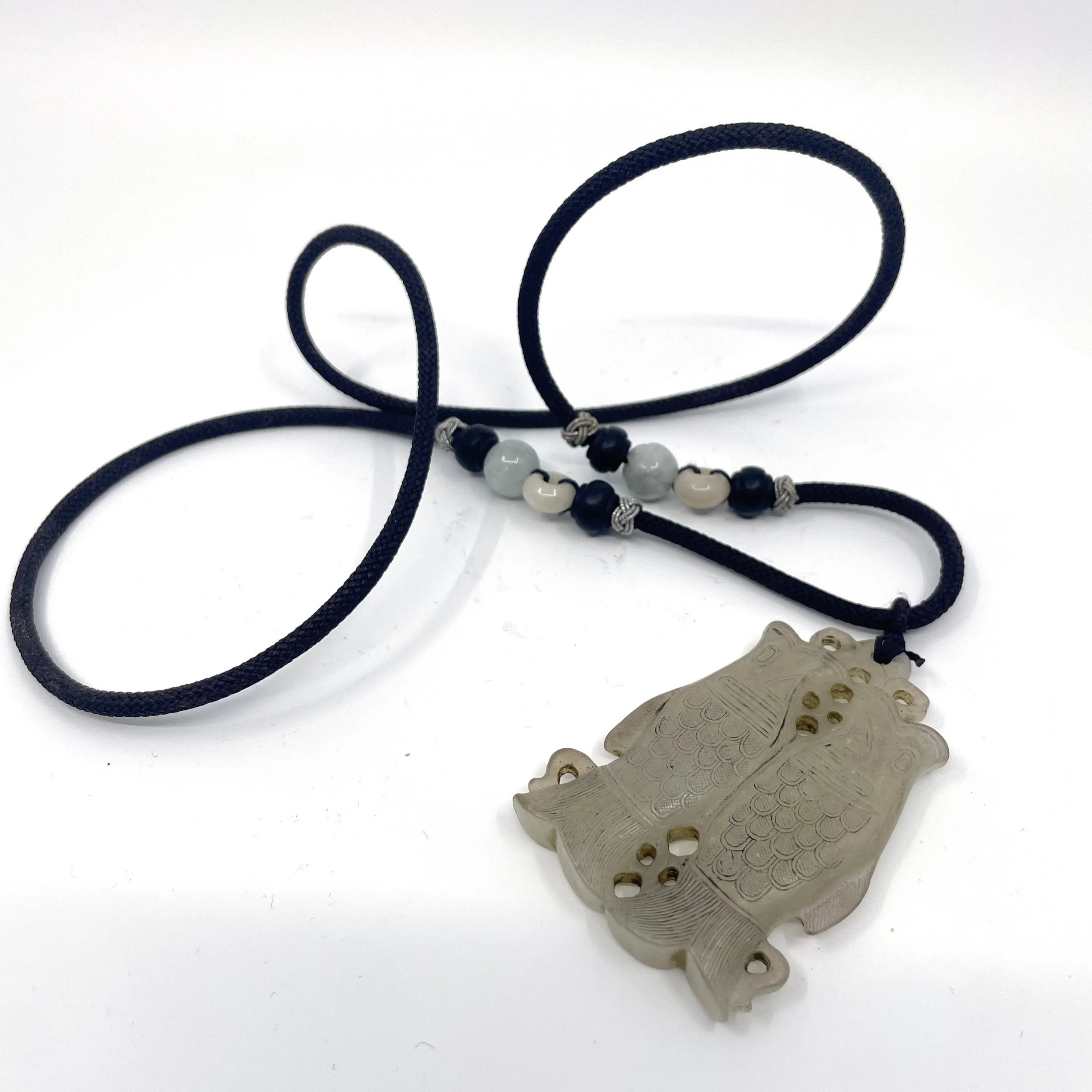 Double Carp Pendant from China: Wen hao Tien