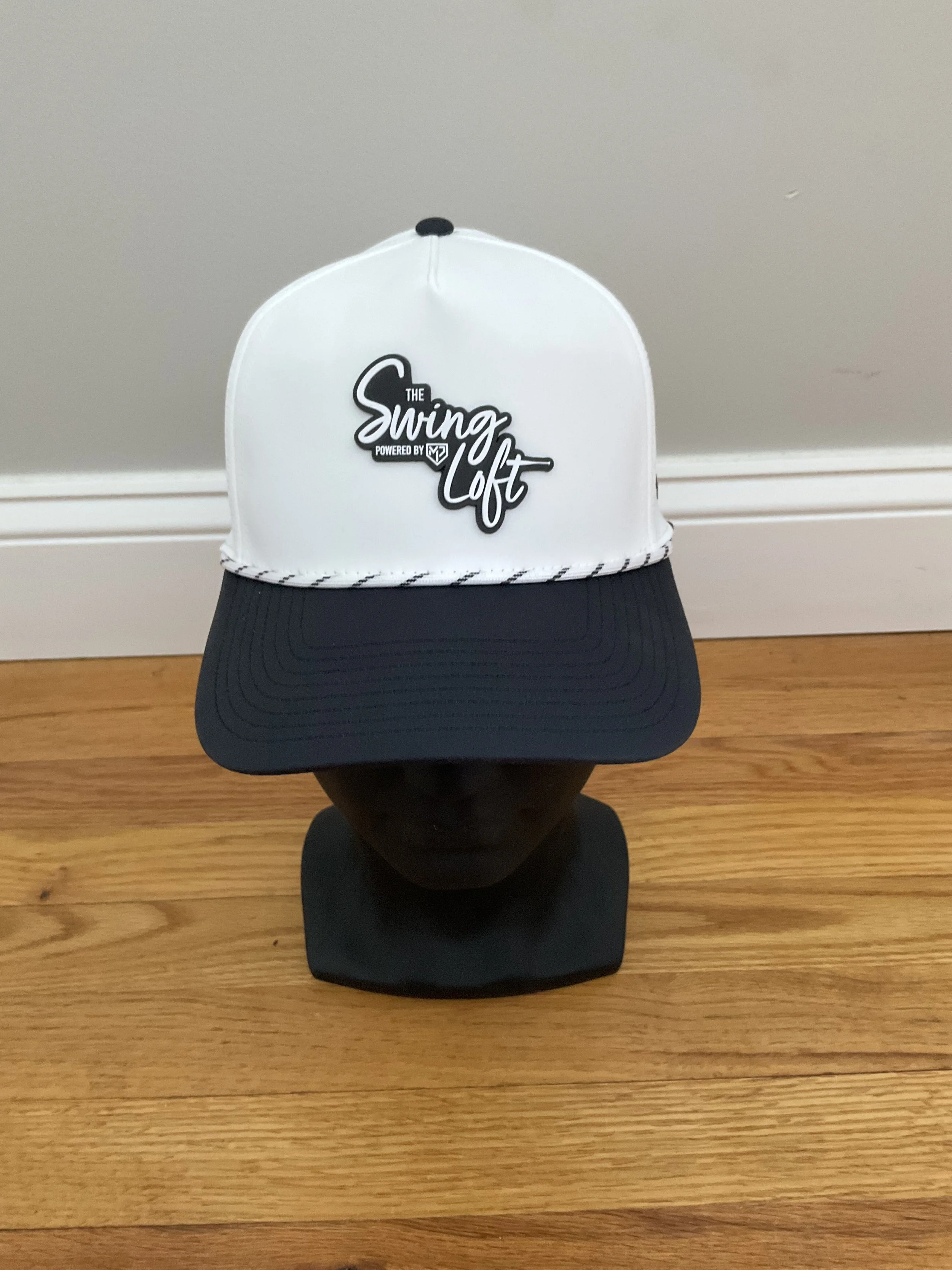 White hat/black brim
2 tone rope
TSL Logo b/w
Curved brim