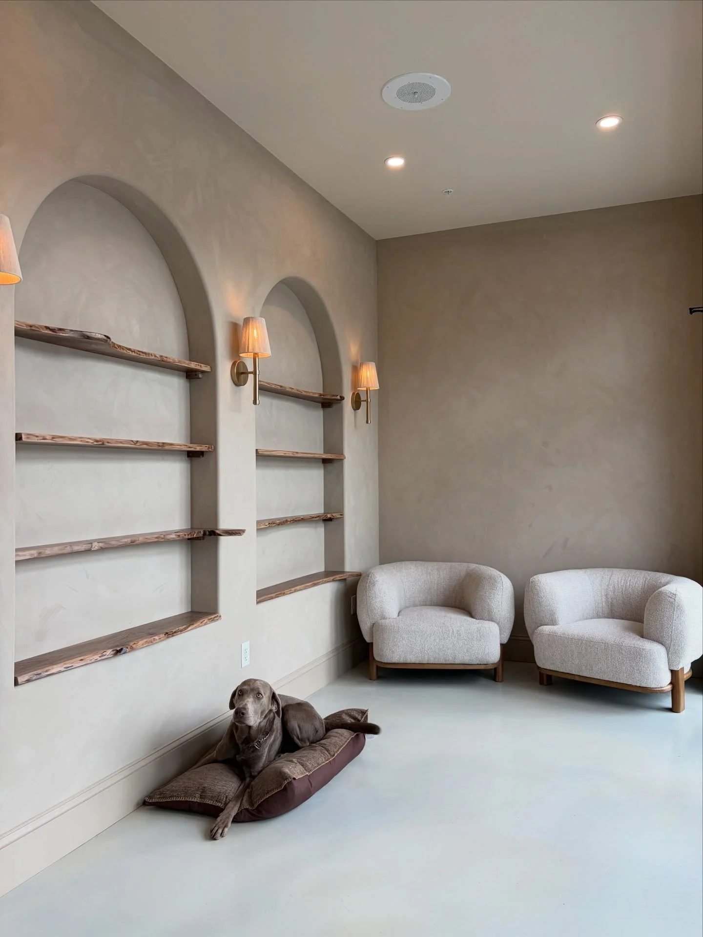 Mark your calendars : May 1st 🥰