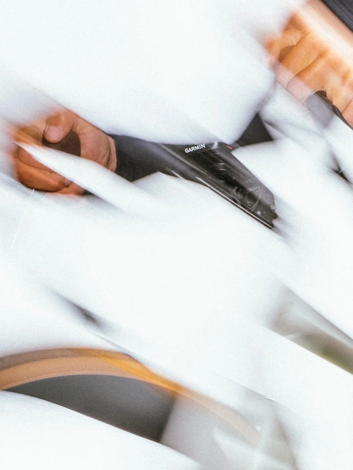 🧭
.
Speed cycling 🏁