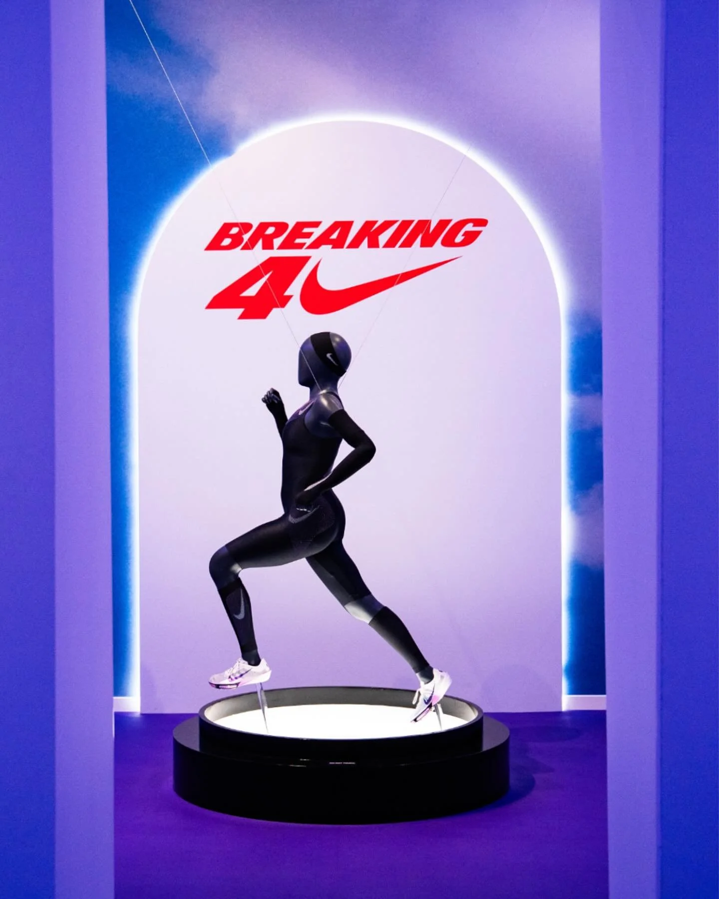 Breaking 4 + Vomero @nike @faithkipyegon 
With @alltricks 📸