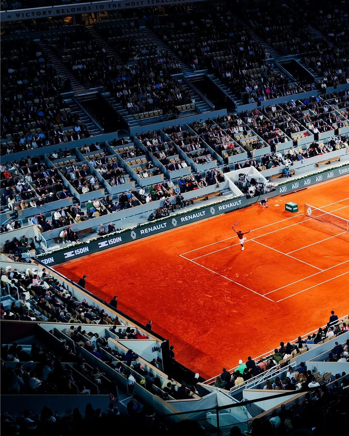 Masterclass de @iamgaelmonfils 🤩
.
#RG25 @rolandgarros #LeicaQ3