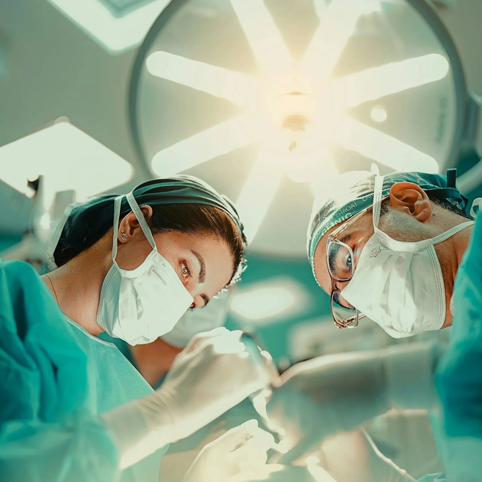 operating room for a excision of endometriosis