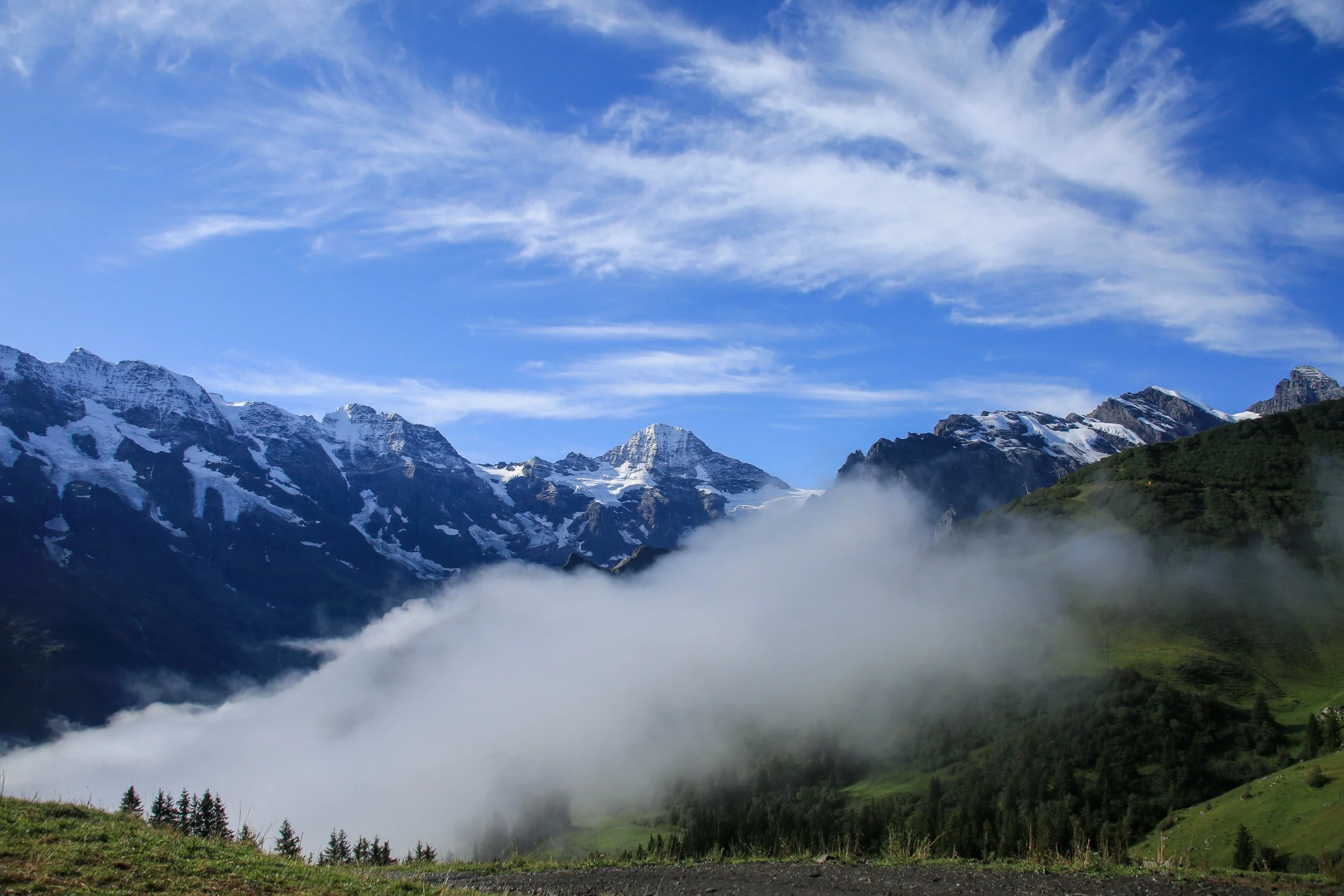 Switzerland - In the Shadow of the Jungfrau