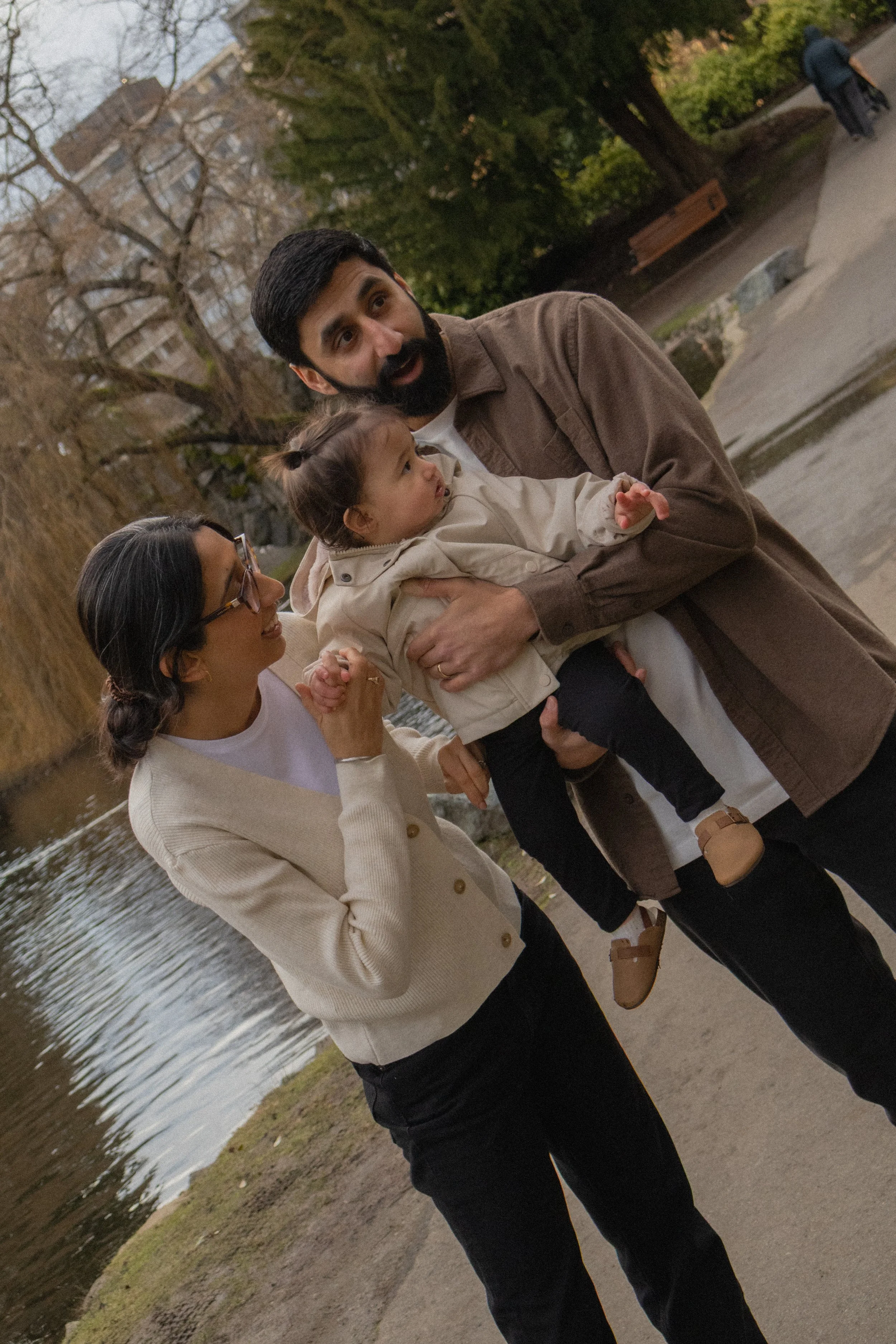 Saya-and-Fam-18.jpg